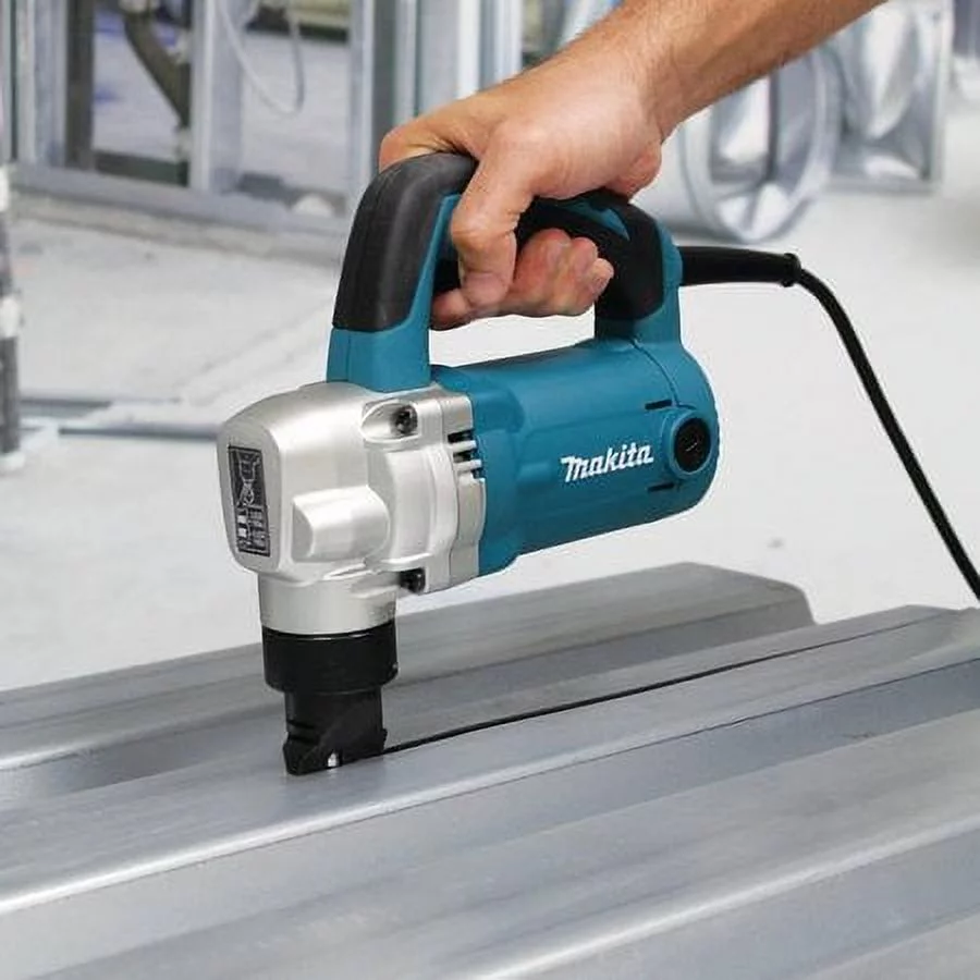 Makita JN3201 10-Gauge Nibbler 6.2 Amp
