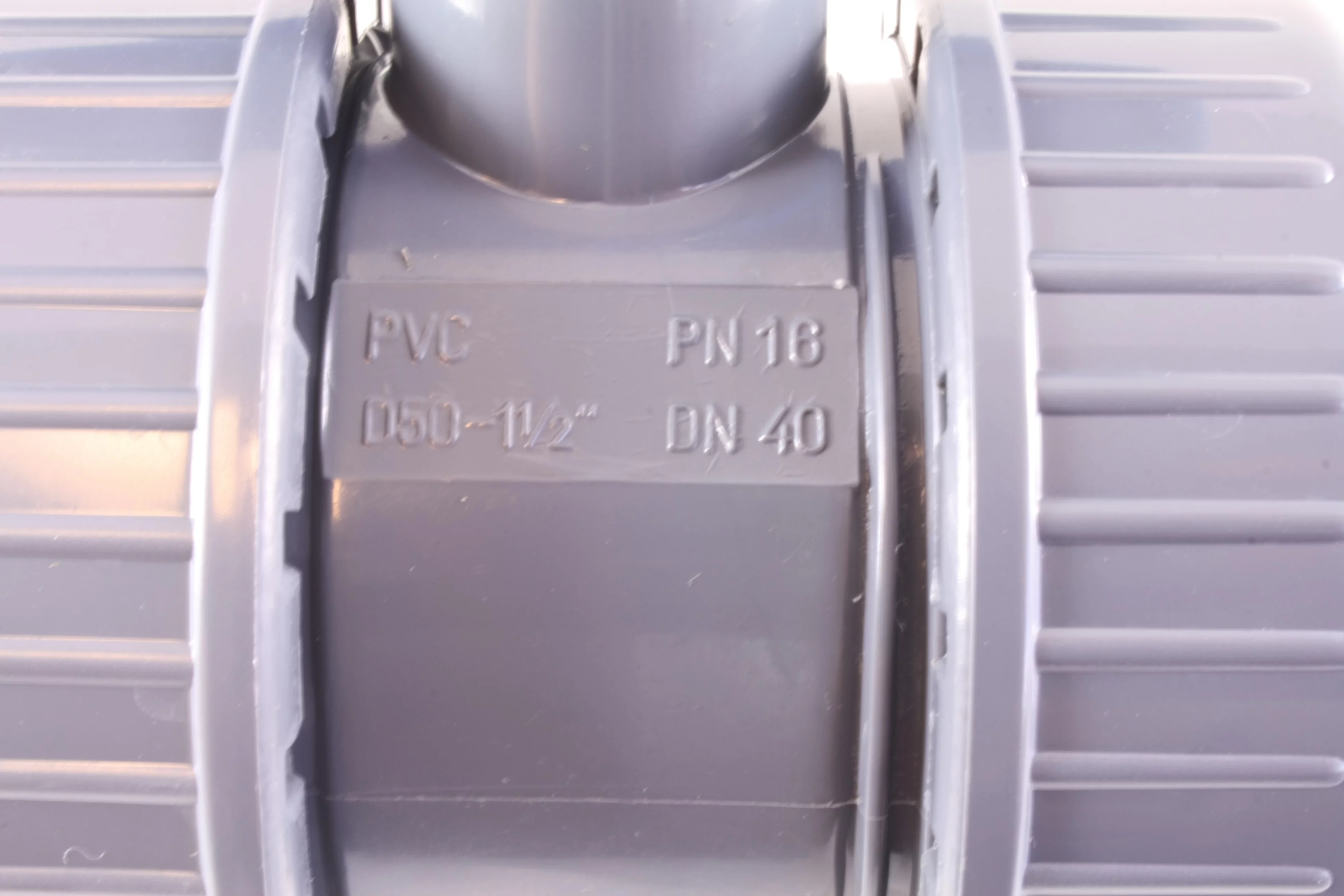 PVC DOUBLE UNION BALL VALVE 1-1/2