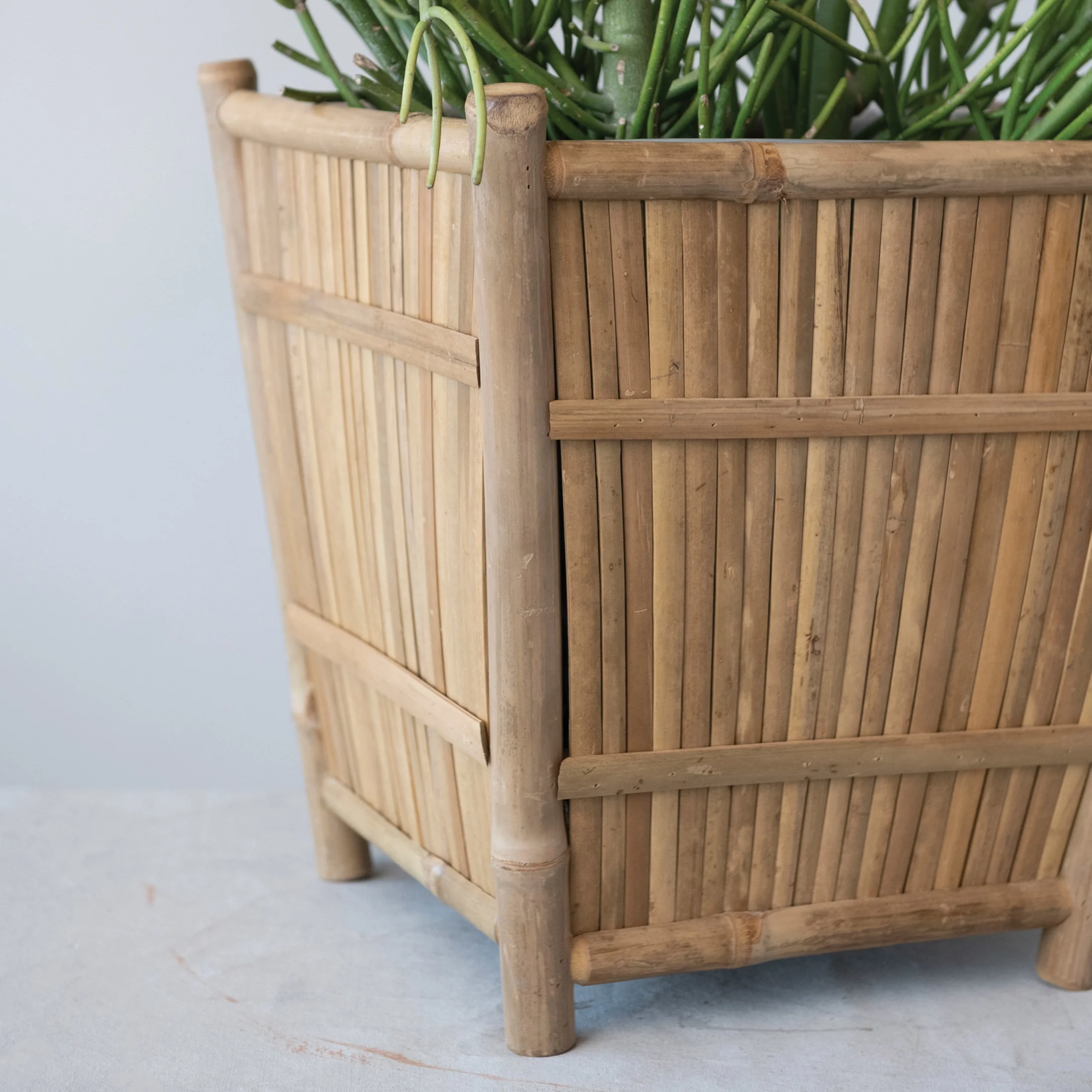 Creative Co-Op Creative Co-Op Handmade Bamboo Footed Planter with Plastic Liner, Natural