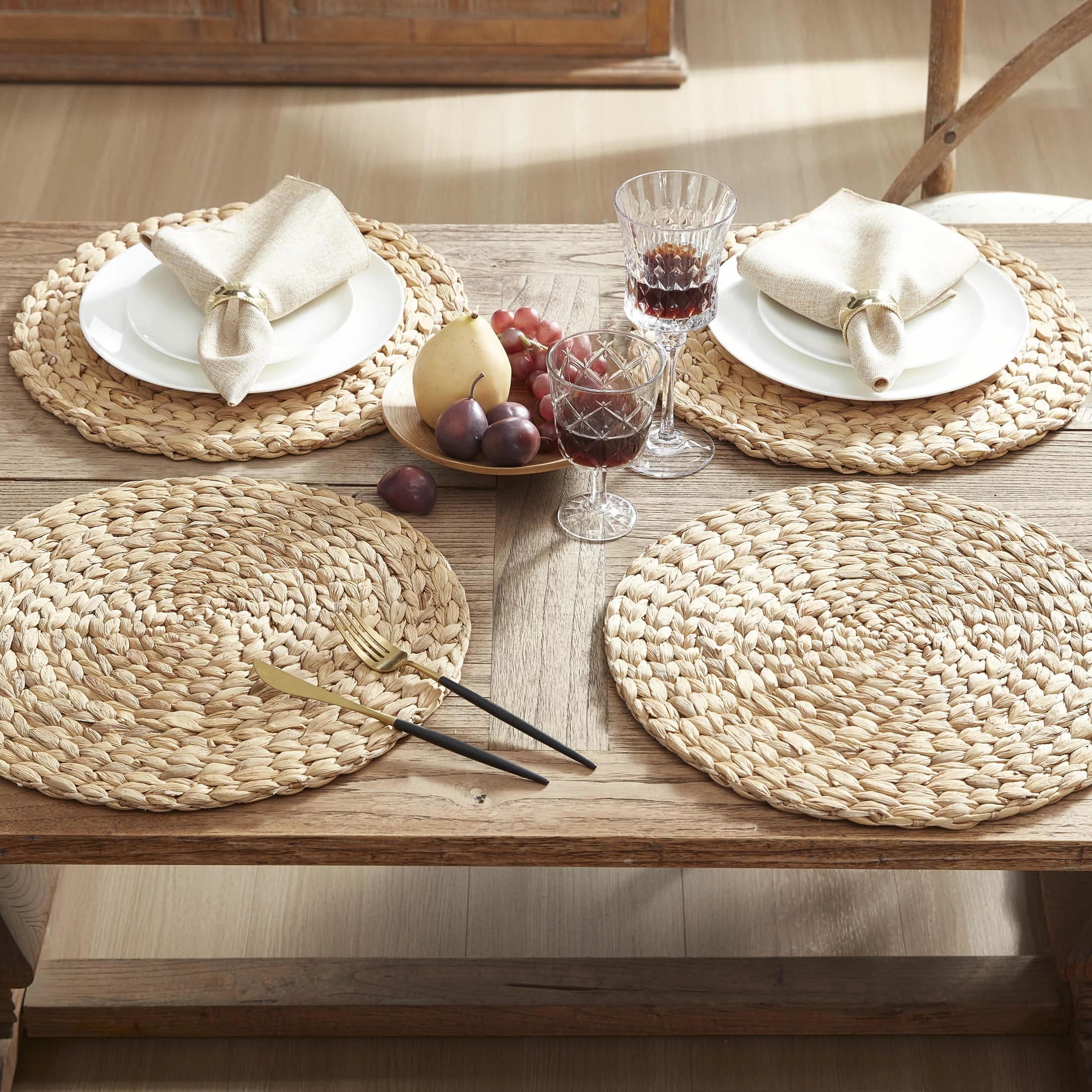 Better Homes & Gardens Round Natural Water Hyacinth Weave,Table Placemat, 15