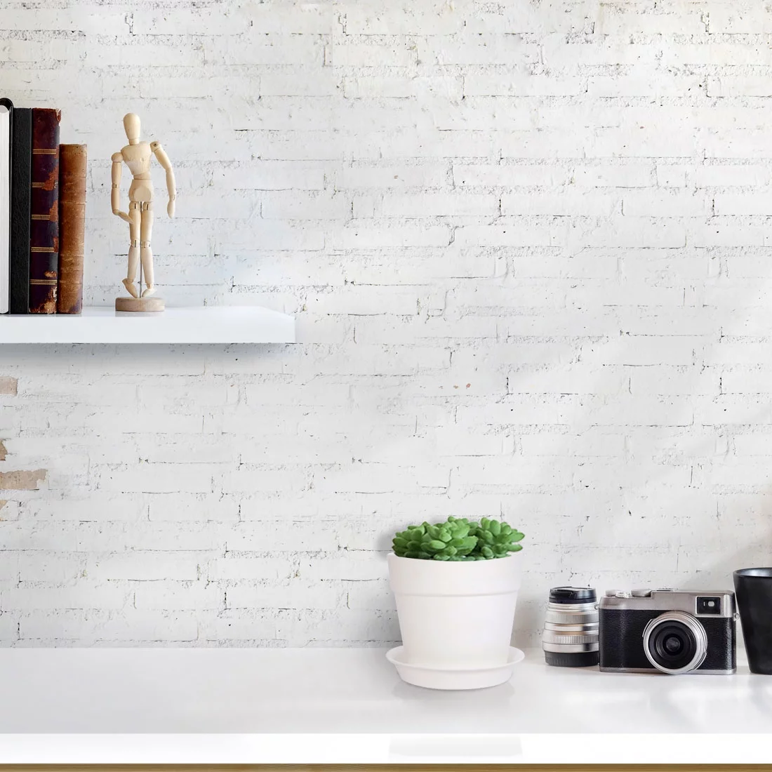 Home Balcony Plastic Round Design Flower Cactus Plant Holder Planter Pot White