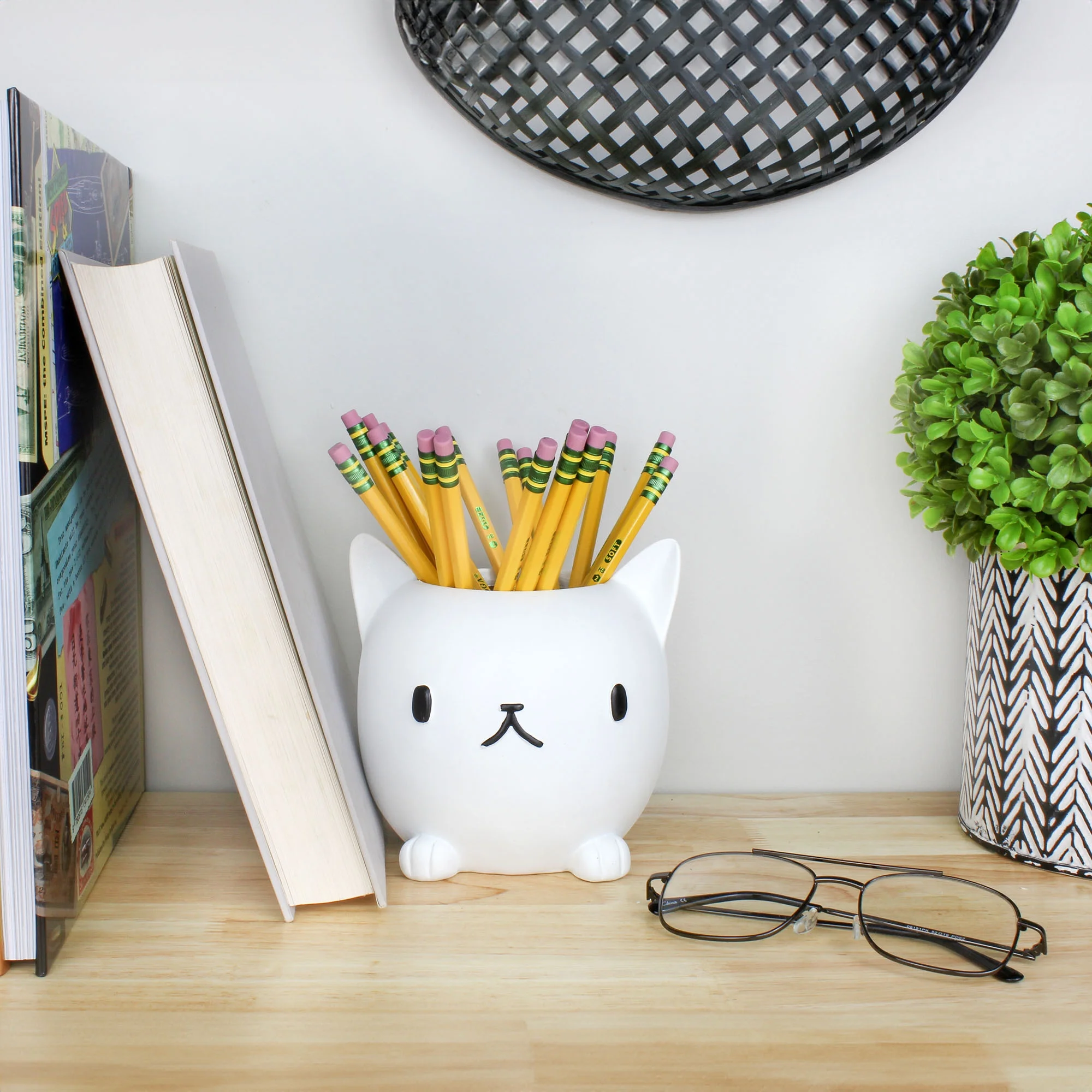 Esterno Cute Cat Mini Planter Pot, White Kitten-Shaped Resin Flower Pot / Pencil Holder