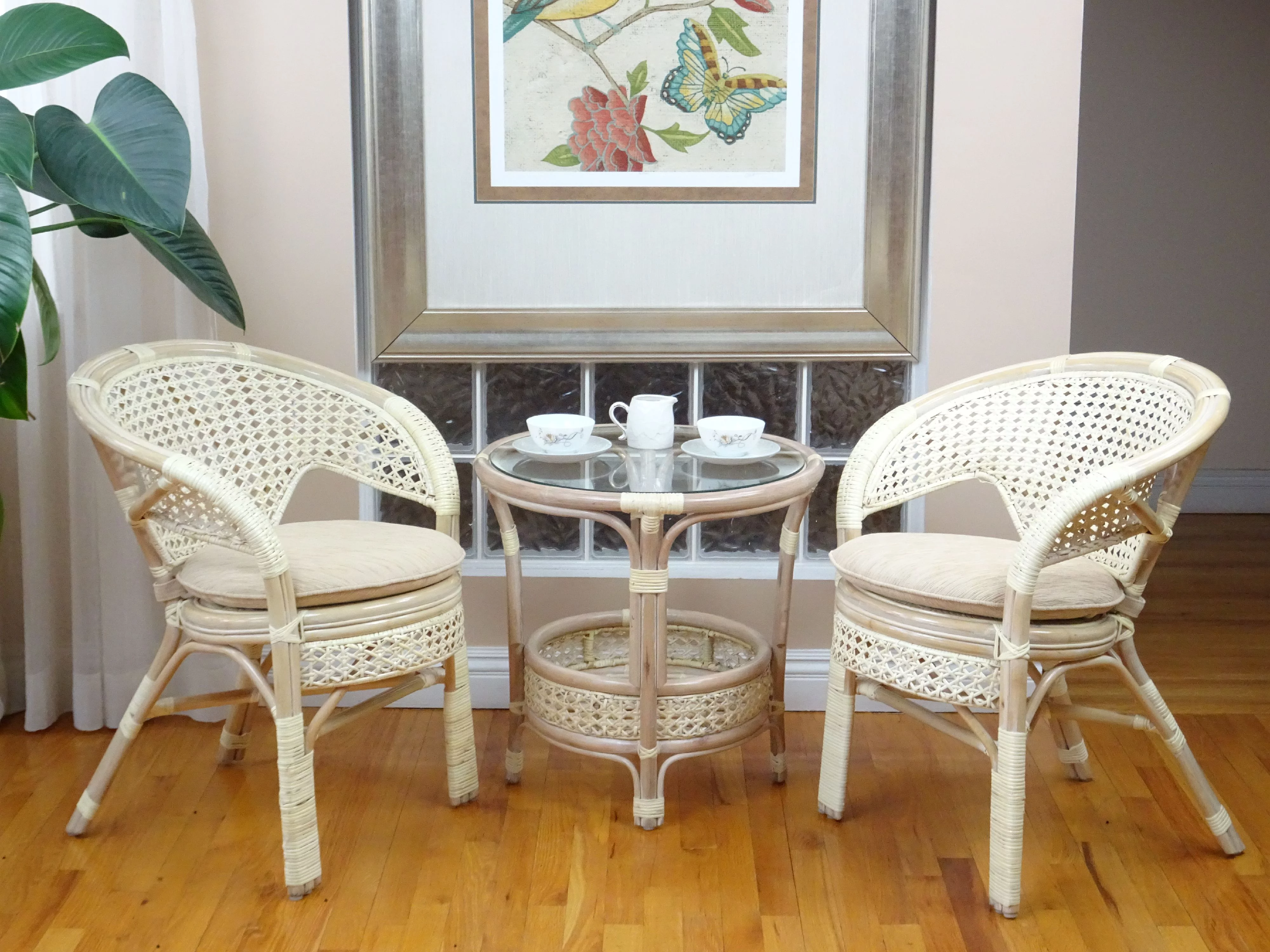 Pelangi Lounge Set of Round Coffee Table and Natural Rattan Wicker Chair Handmade Design, White Wash