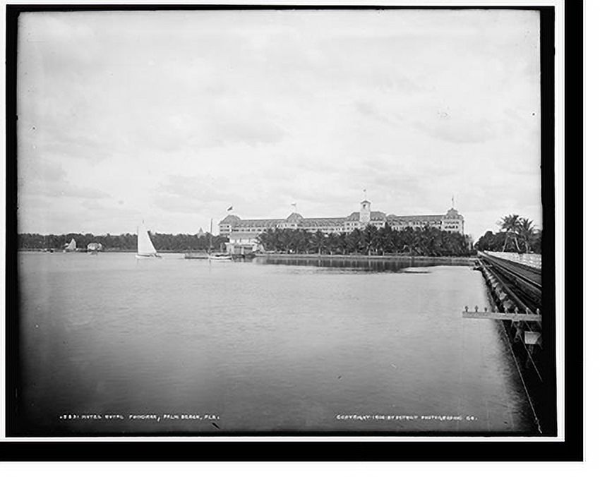 Historic Framed Print, Hotel Royal Poinciana, Palm Beach, Fla., 17-7/8
