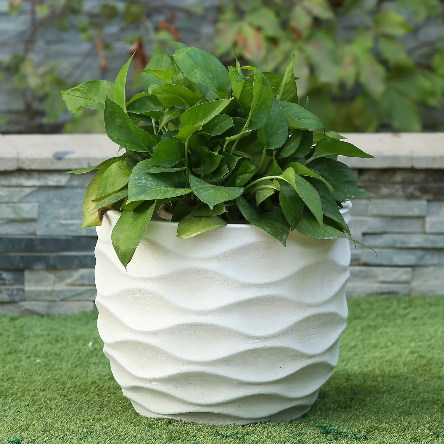 HomeStock Mid-Century Marvel 15.2-Inch H White Mgo Waves Design Round Planter