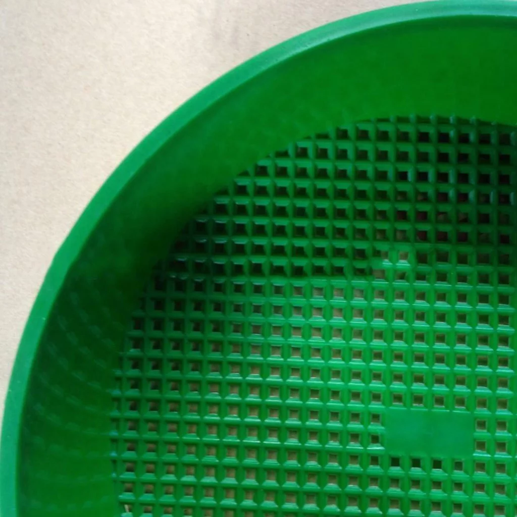 Plastic Mesh Gardening Garden Sieve