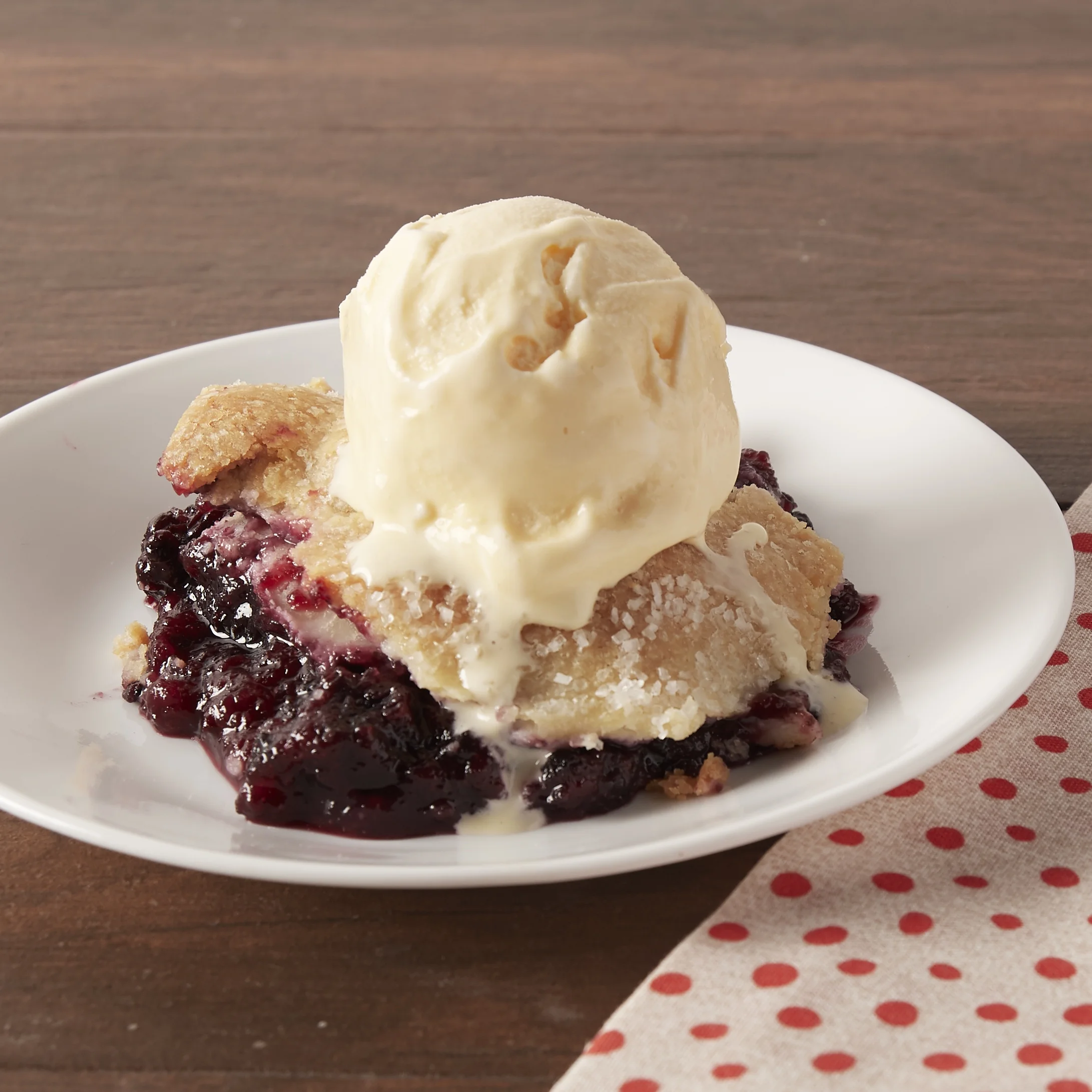 Patti Labelle Blackberry Cobbler 32 Ounces, Shelf-Stable, Cardboard Box