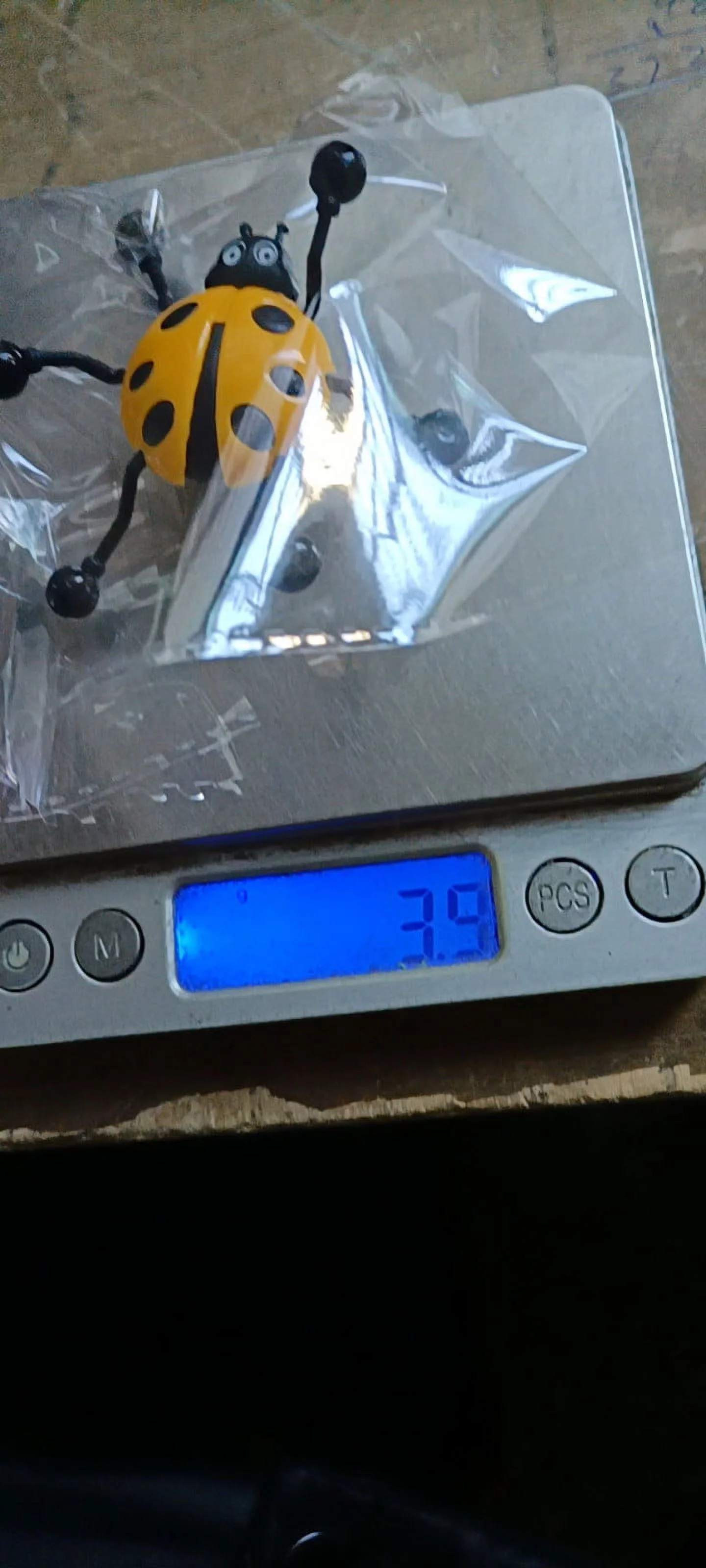 YHAIOGS Insect Climbing Rolling Glass Insect Sticky Insect Climbing Children's TOy 6pc (random Colors)