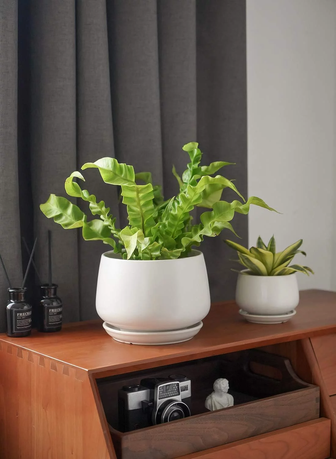 LE TAUCI 4.1+5.1+6.5 Inch Ceramic Plant Pots with Drainage Hole and Saucer, Set of 3, White