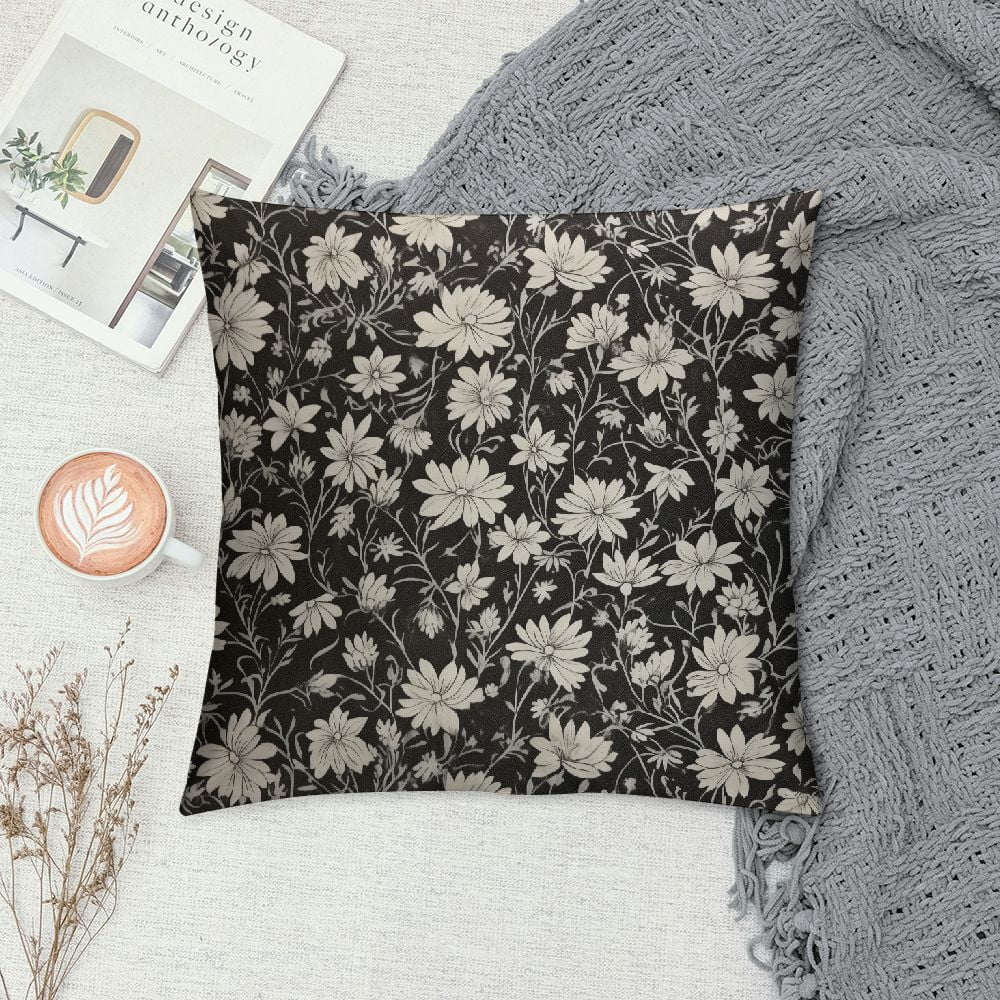 CANFLASHION Vintage Floral Pillow Covers Black Old White Floral Outdoor Decorative Throw Pillow Covers Farmhouse Rustic Pillowcases Cushion Covers For Couch Bedroom Sofa Chair Car