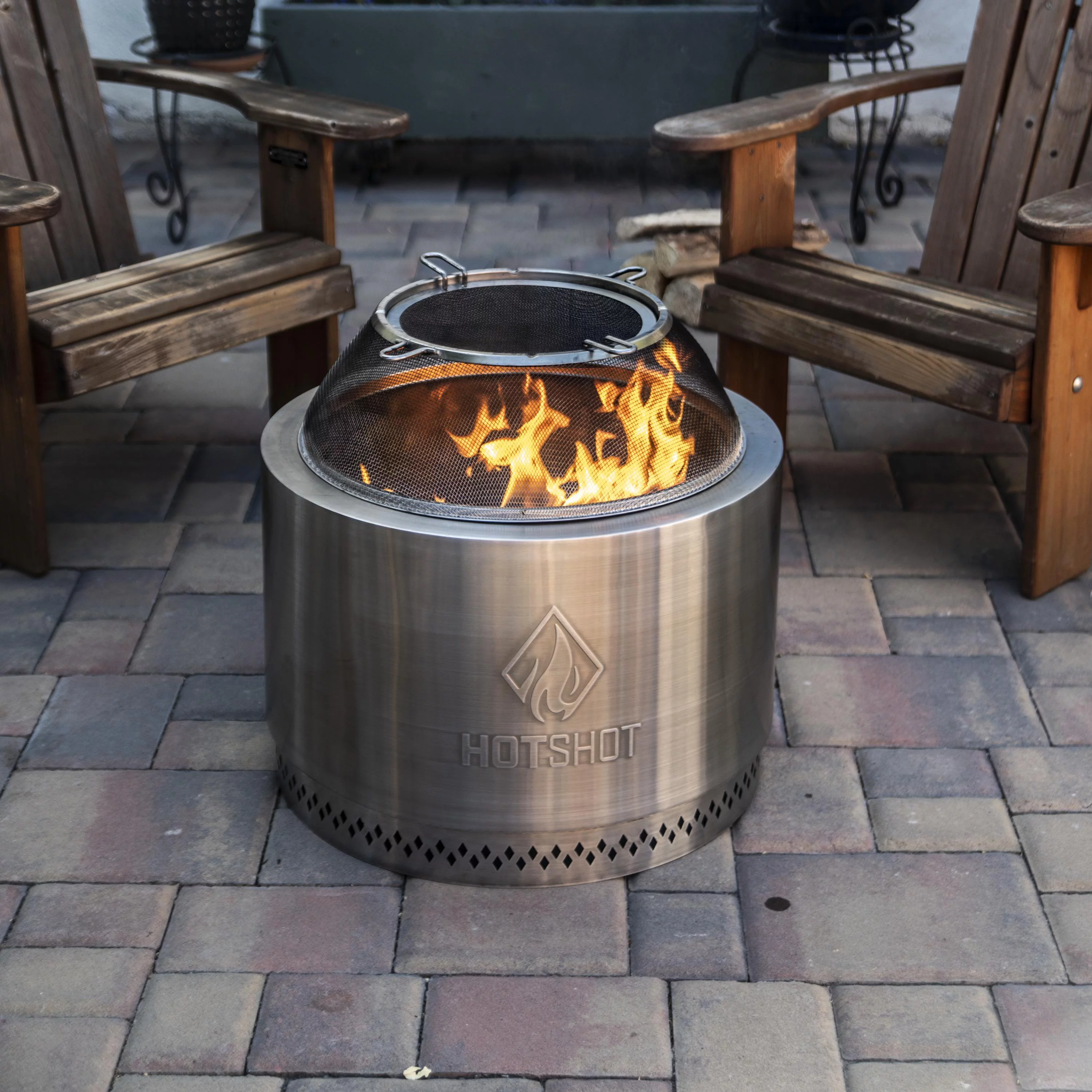 GHP Group HotShot Traveler Wood Burning Firepit 15in Diax12 1/2inH