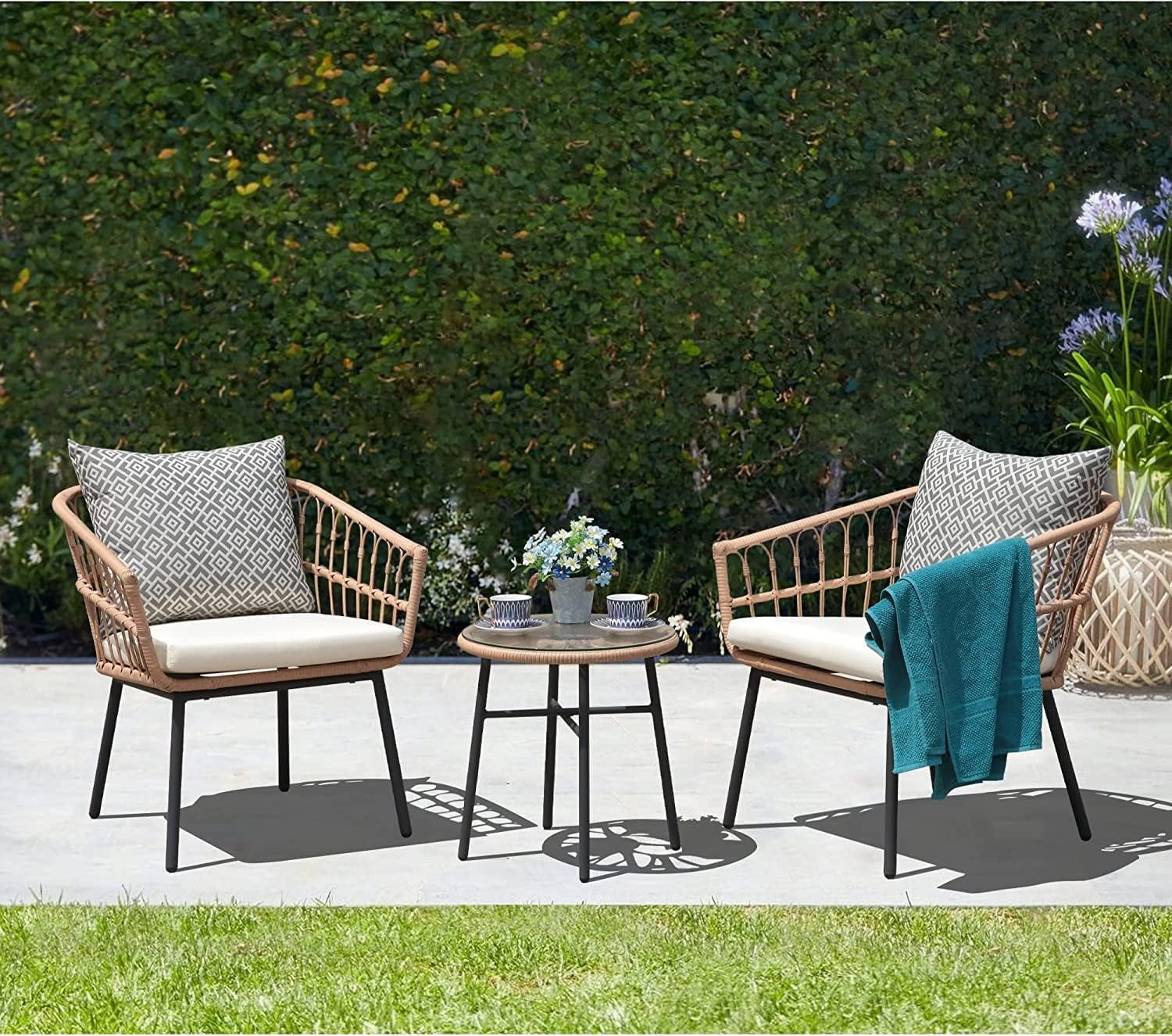 3-Piece Outdoor PE Rattan Bistro Furniture Set Patio Rattan Conversation Set Patio Furniture Set Glass Coffee Table Top and 2 Chairsfor Yard Garden Porch Bistro, White