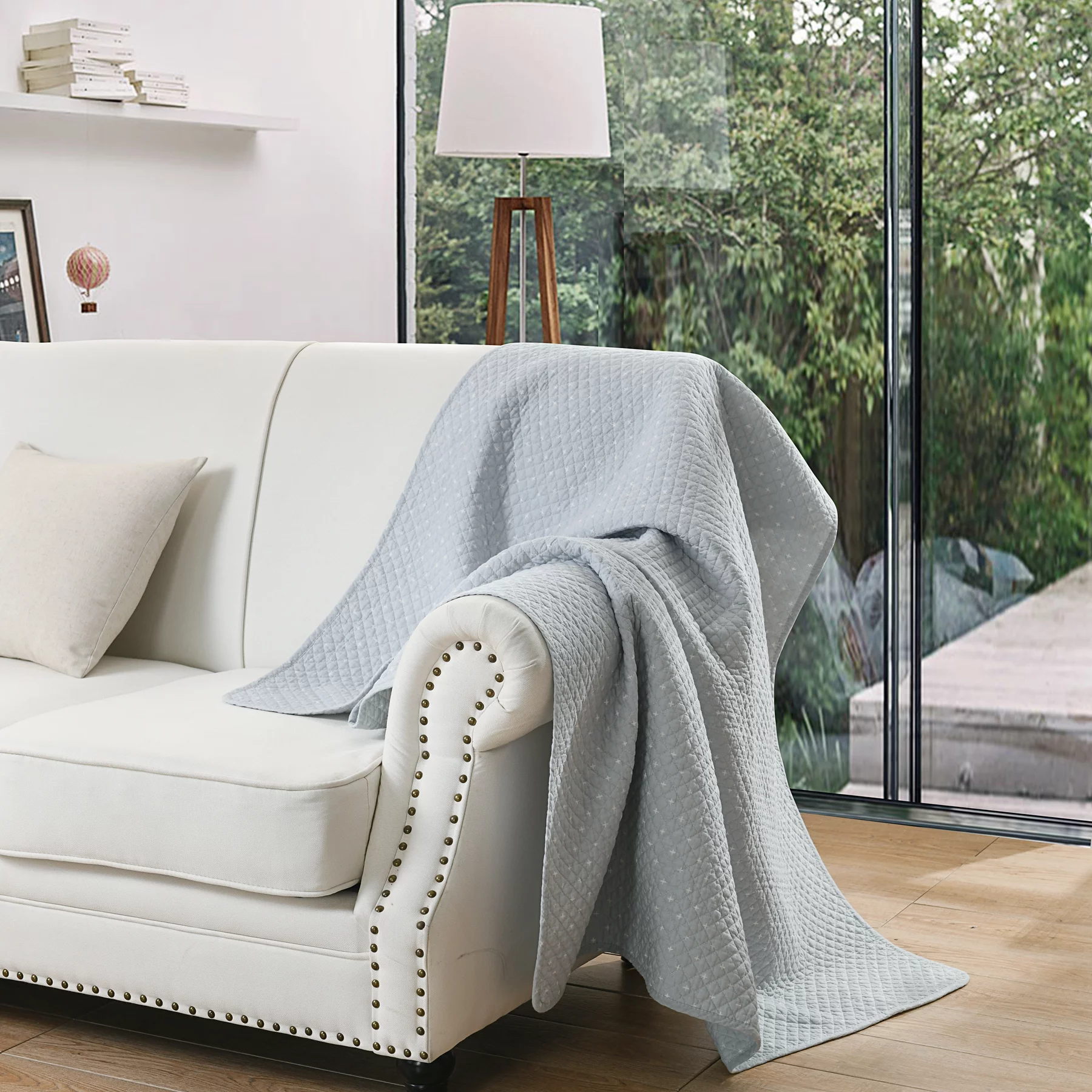 100% Cotton Quilted Throw Decorative Throw Blanket Multi Color Super Soft Warm Indian Vintage Reversible Quilt For Sofa and Couch 50