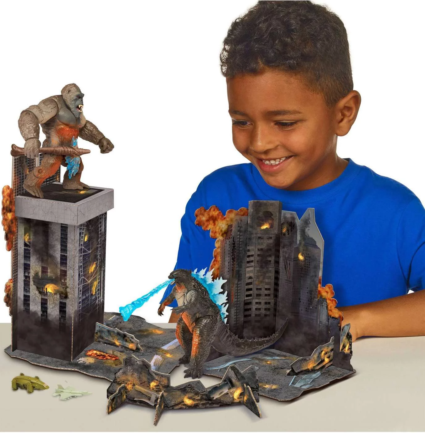 Playmates Godzilla Monsterverse City Battle Playset (Figures & Diorama Set) Godzilla vs. Kong