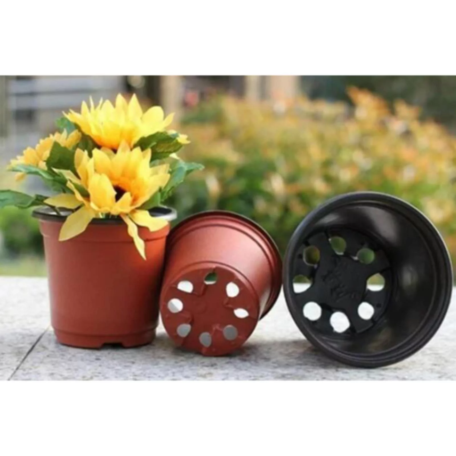SUSHANG 20 Pack 9cm/3.6inch Plastic Nursery Pots Come with 20 Pcs Labels Seedling Flower Container and Seed Starting Pots
