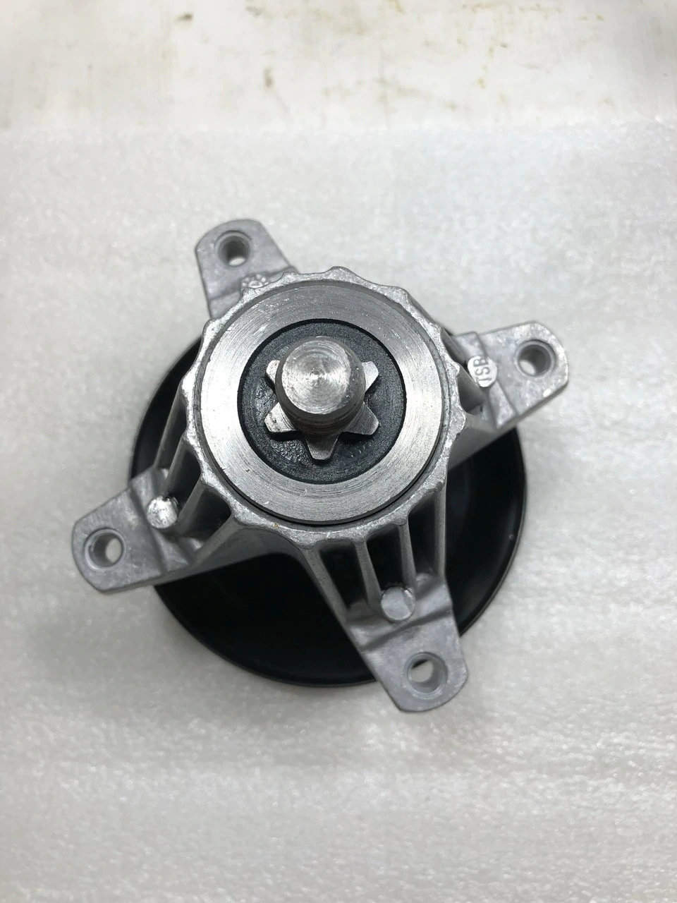 Rotary 15520.  SPINDLE ASSEMBLY replaces MTD 918-06991/618-06991