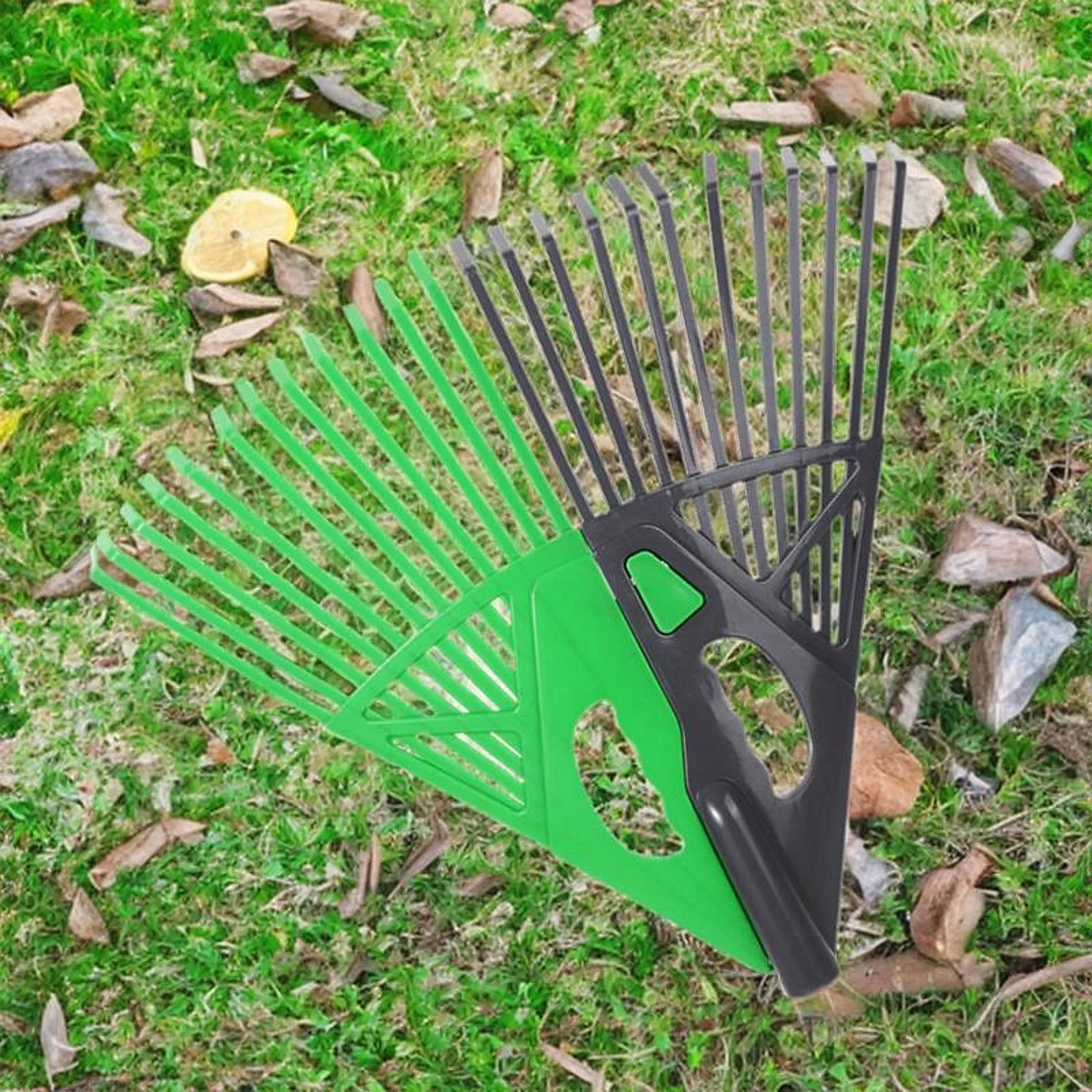 figatia Shrub Rake, Leaf Rake, Roughening and Leveling Garden Rake, Camp Rake for Flower Beds Garden Sweep Gardening Mulch Courtyard