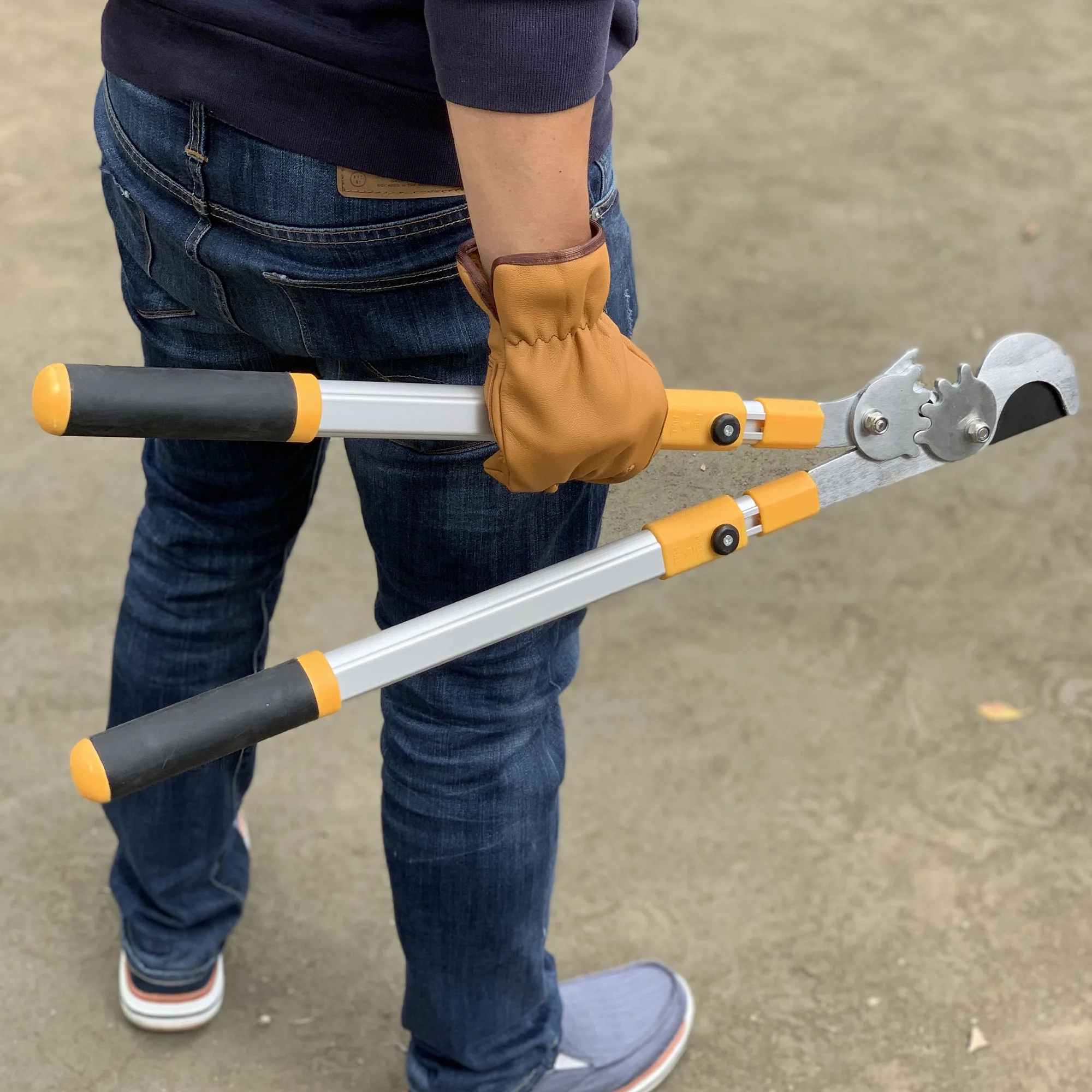 CENTURION 76 Multi Gear 2X Telescoping Aluminum Handle Bypass Lopper