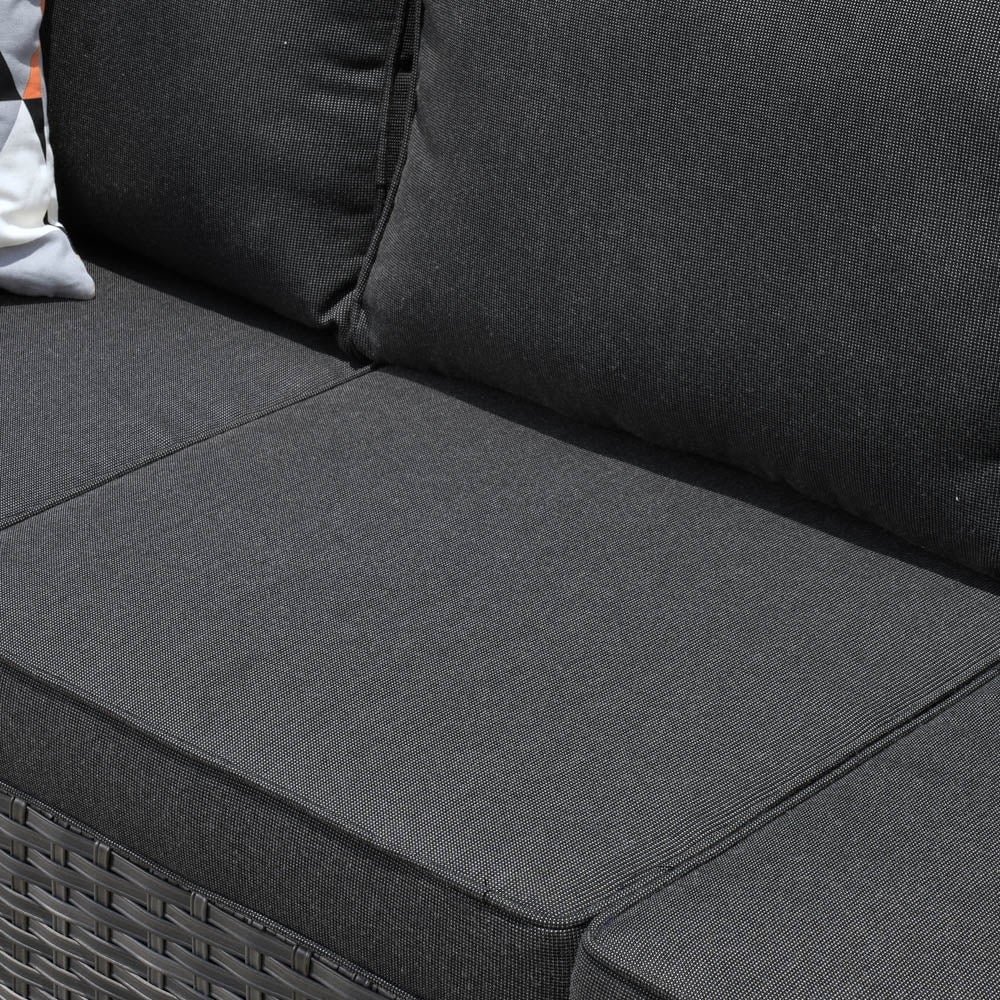 OVIOS  8-piece Patio Conversation Wicker Furniture Set Swivel Chair Set Black