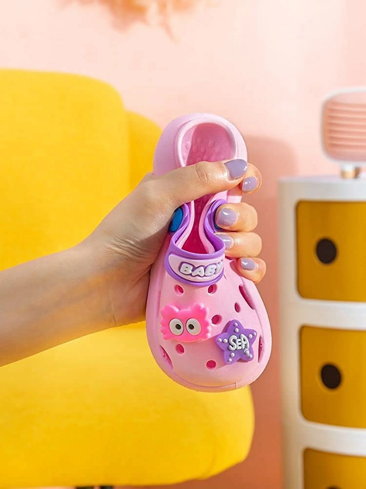 Kids Garden Shoes Swim Shoes Water Clogs Unisex-Toddler Pool Beach Garden Shower Summer Slides Slippers Flip Flops Jellies Girls Boys Slip-on