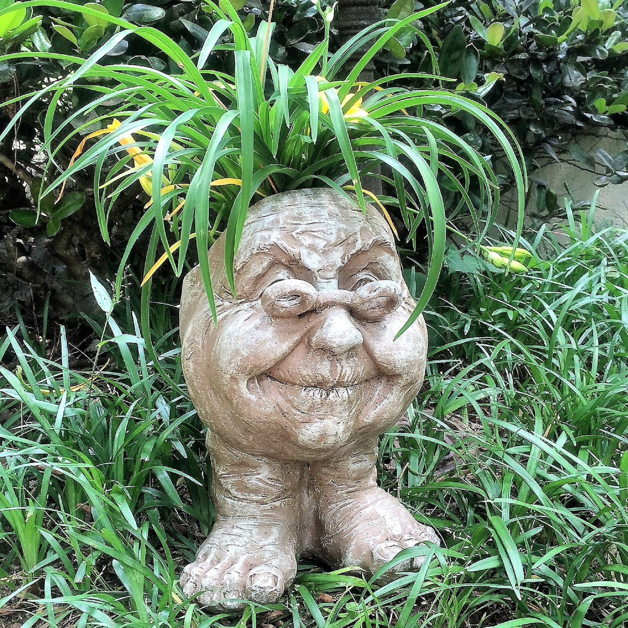 Homestyles Stone Wash Ole Salty & Grandma Violet the Muggly Face Humorous Statue Planter Pot