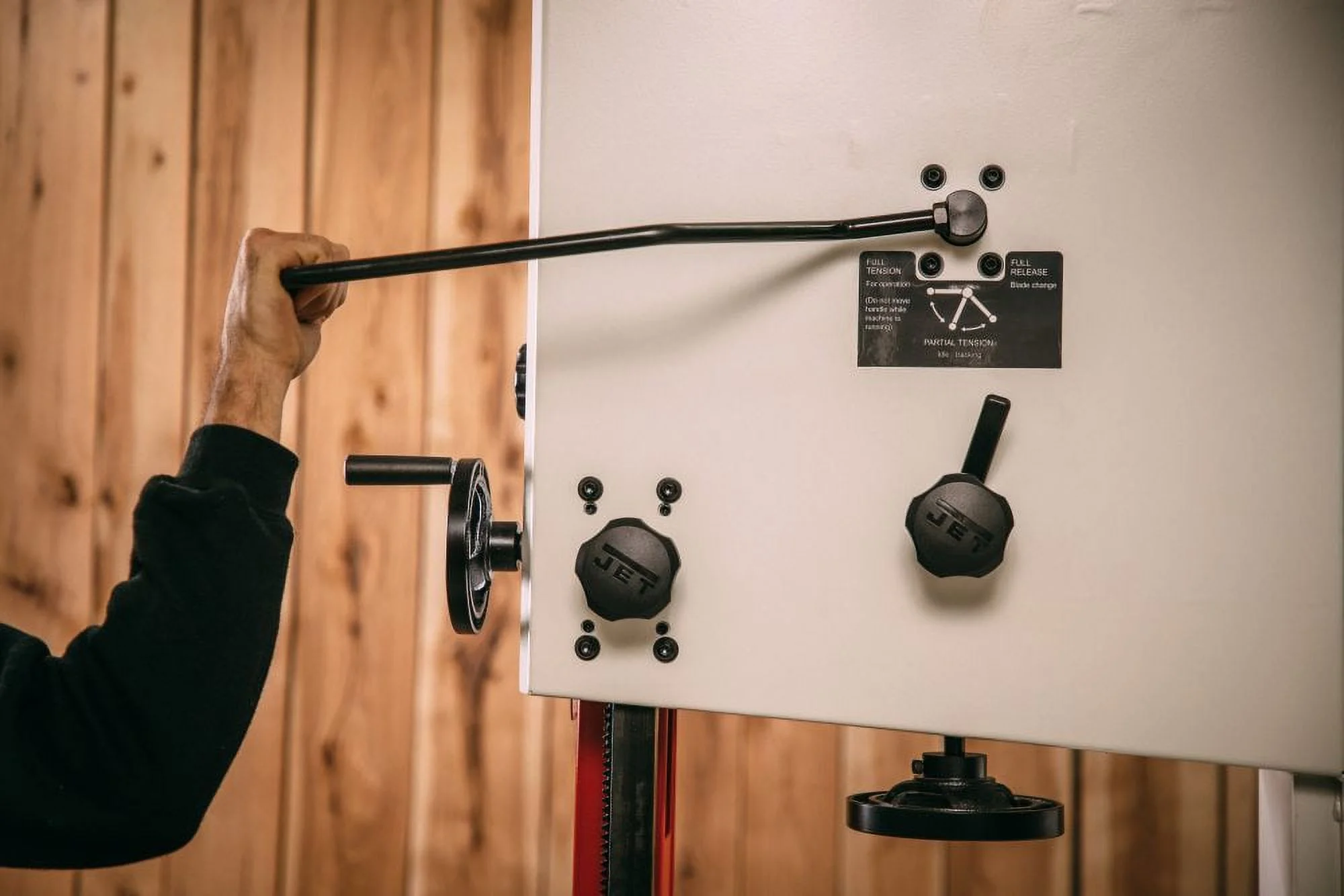 JET JT9-714600 115/230V 1.75 HP 1-Phase 15 in. Vertical Steel Frame Band Saw