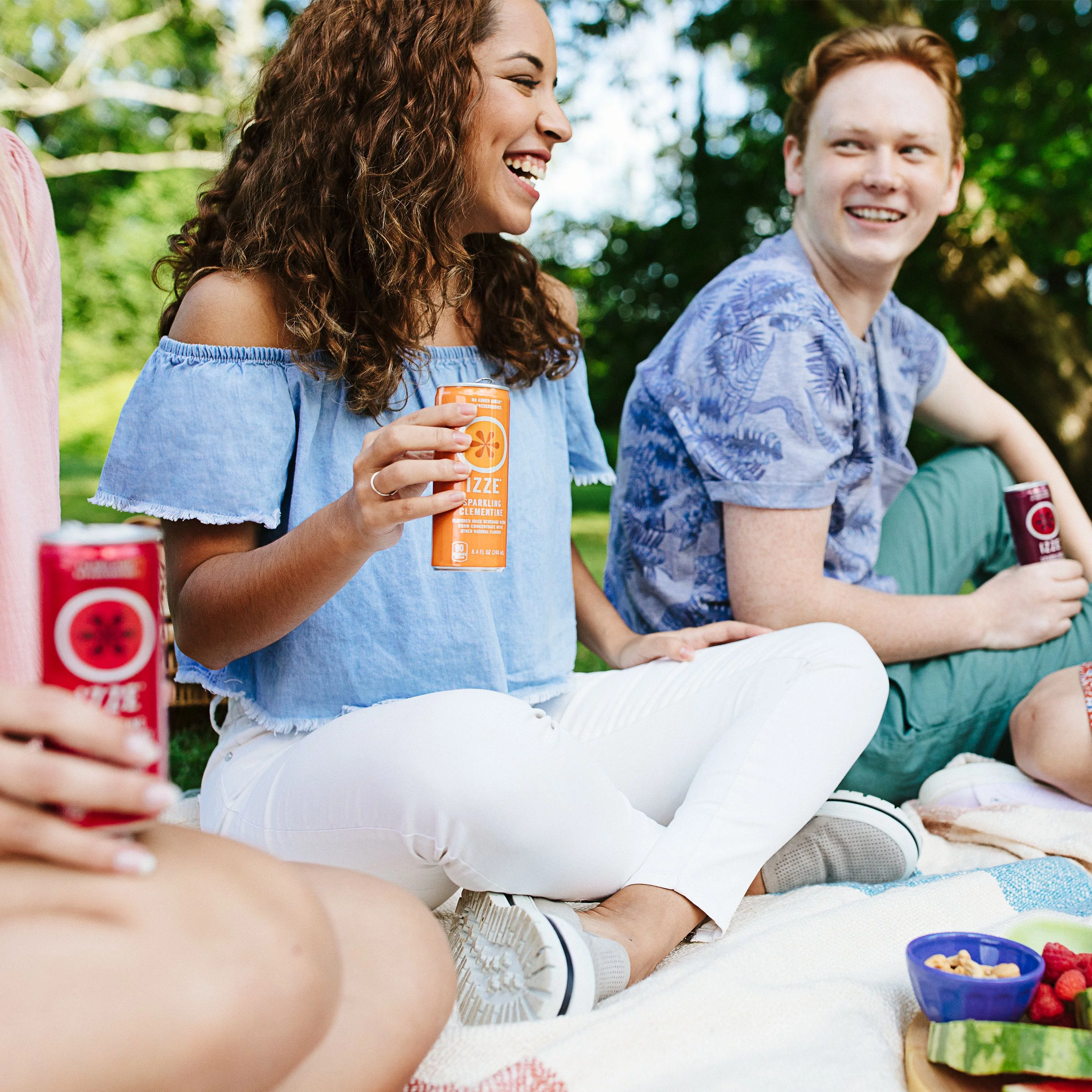 IZZE Sparkling Juice, Clementine, 8.4 oz Cans, 24 Count