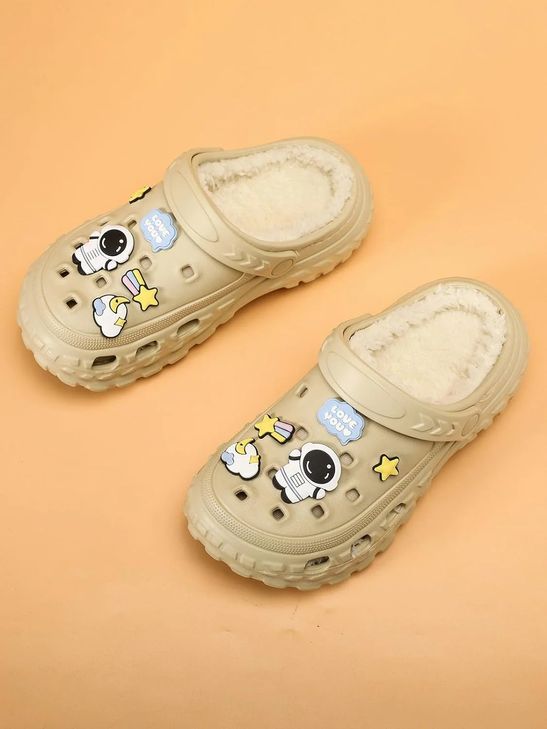 Boys Girls Fur Lined Clogs Garden Shoes for Kids Winter Fleece Lined Mules Indoor Outdoor Home Slippers