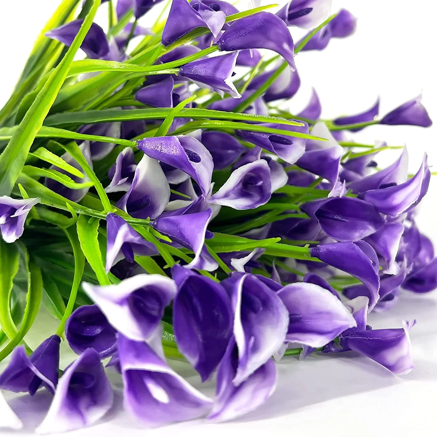 Morttic 20 Bundles Calla Lily Artificial Flower Plants Outdoor Decoration, UV Resistant Faux Fake Plants Plastic Spring Flower Indoor Outside Hanging Planter Home Kitchen Garden Porch Decor (Purple)