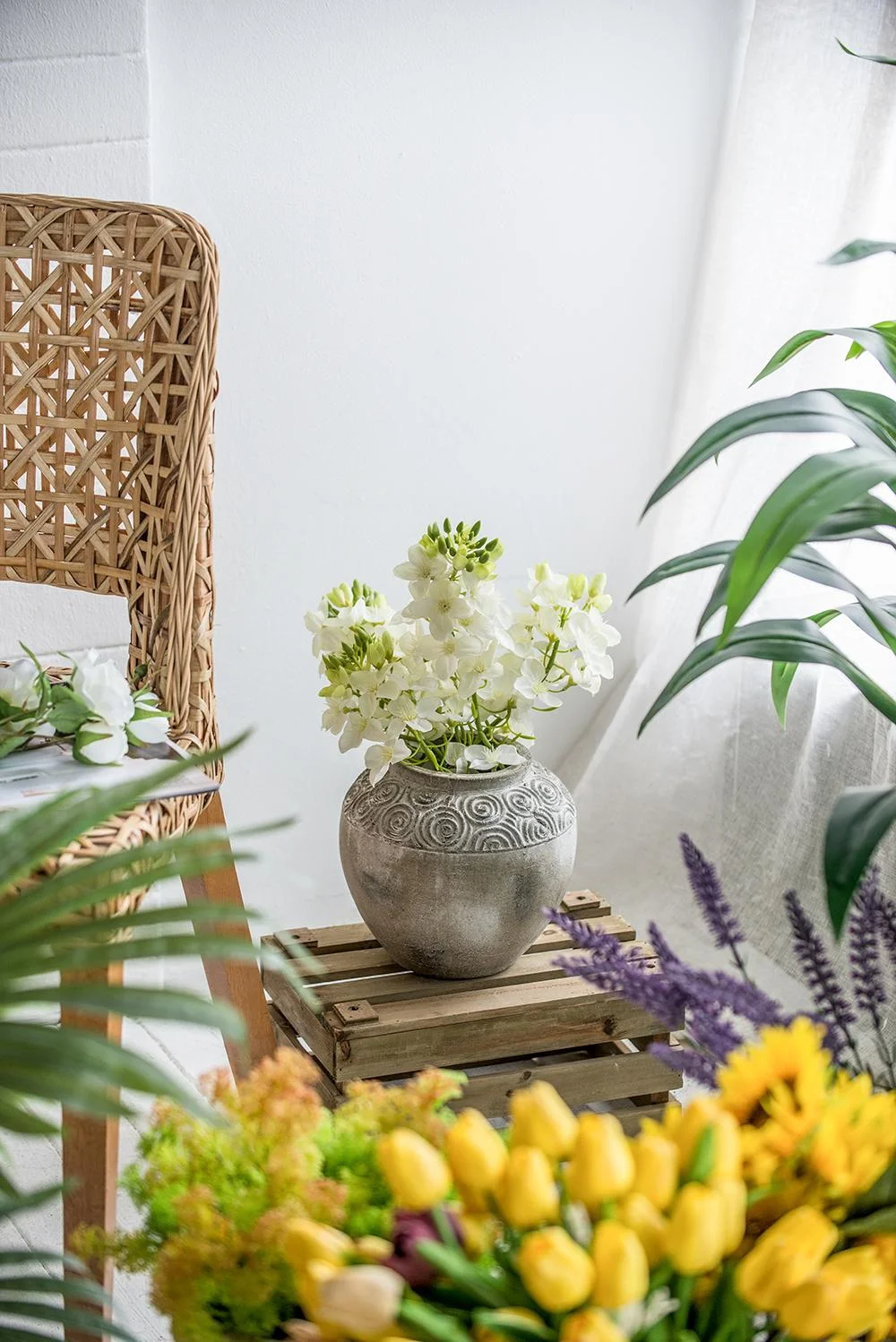 A&B Home Gray Round Terracotta Planter with Textured Swirl Pattern 8.3