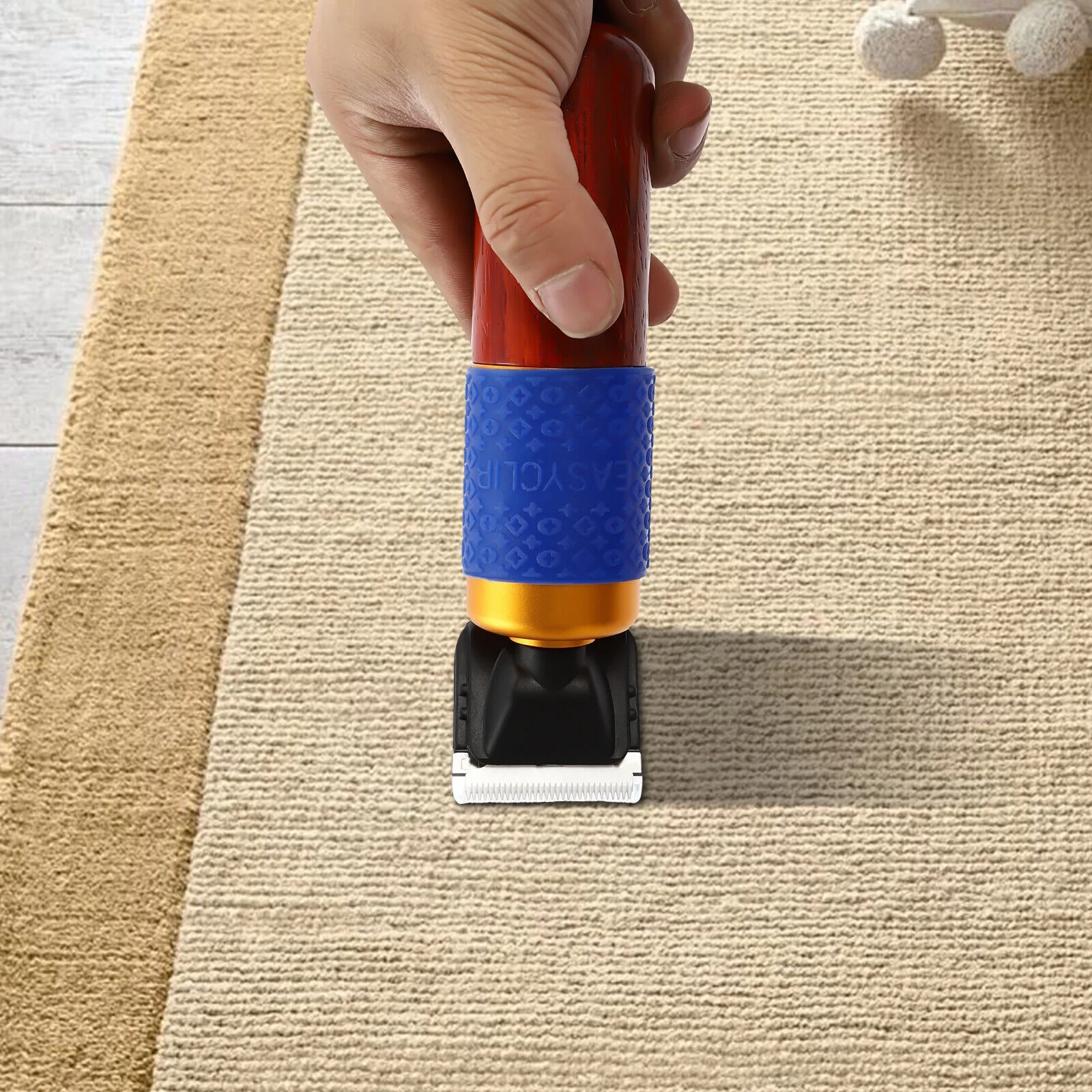 Electric Carpet Trimmer with Shearing Guide, Carpet Shears Low Noise Vibration Rug Trimmer with 2 Blades & Carrying Case