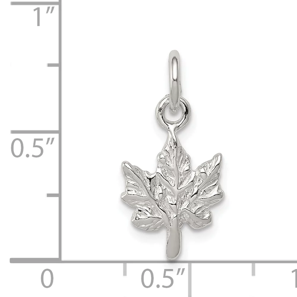 Carat in Karats Sterling Silver Polished Finish Maple Leaf Charm Pendant (17mm x 11mm) With Sterling Silver Rope Chain Necklace 18''