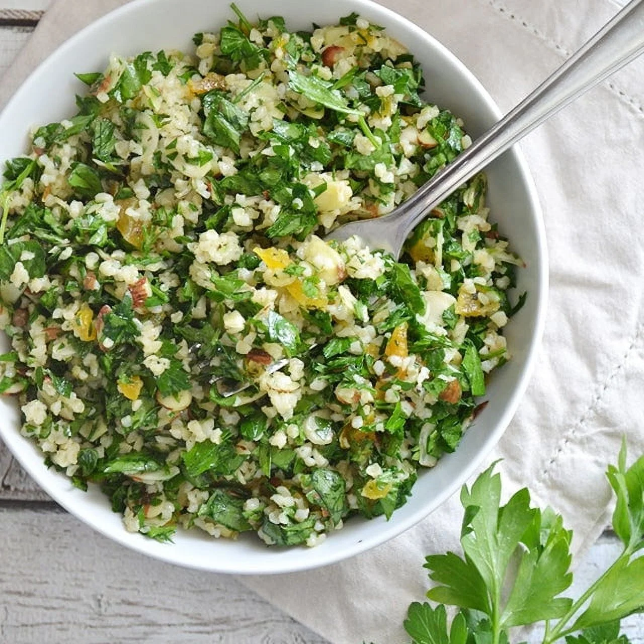 Parsley Seeds (Organic) - Italian - Packet -  Herb Seeds,  Heirloom Seed, Organic Seed  Easy to Grow & Maintain, Edible, Fast Growing, Culinary