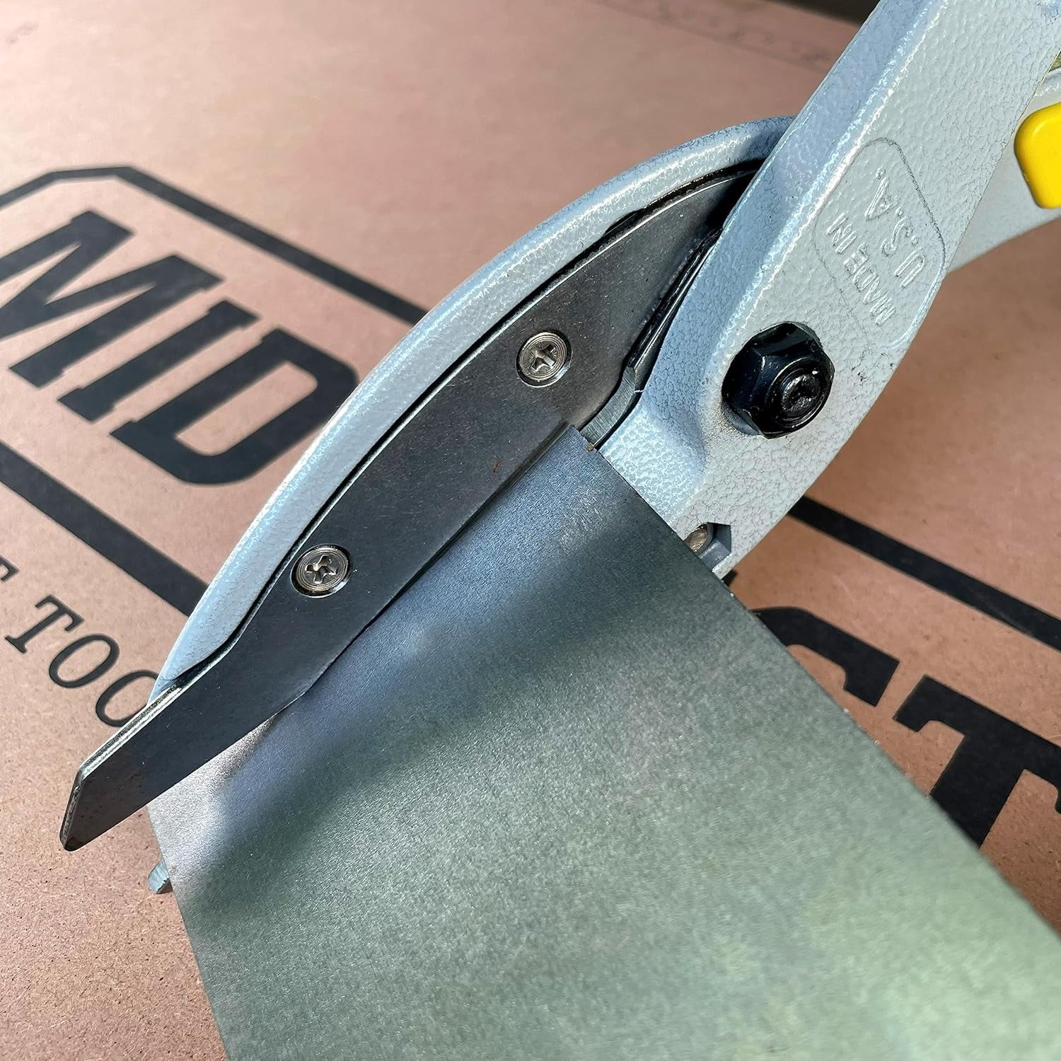 Magsnips Replaceable Blade Snip - Straight Cut Regular Sheet Material Cutting Shears With All Purpose Blades  Handles - MWT-1200