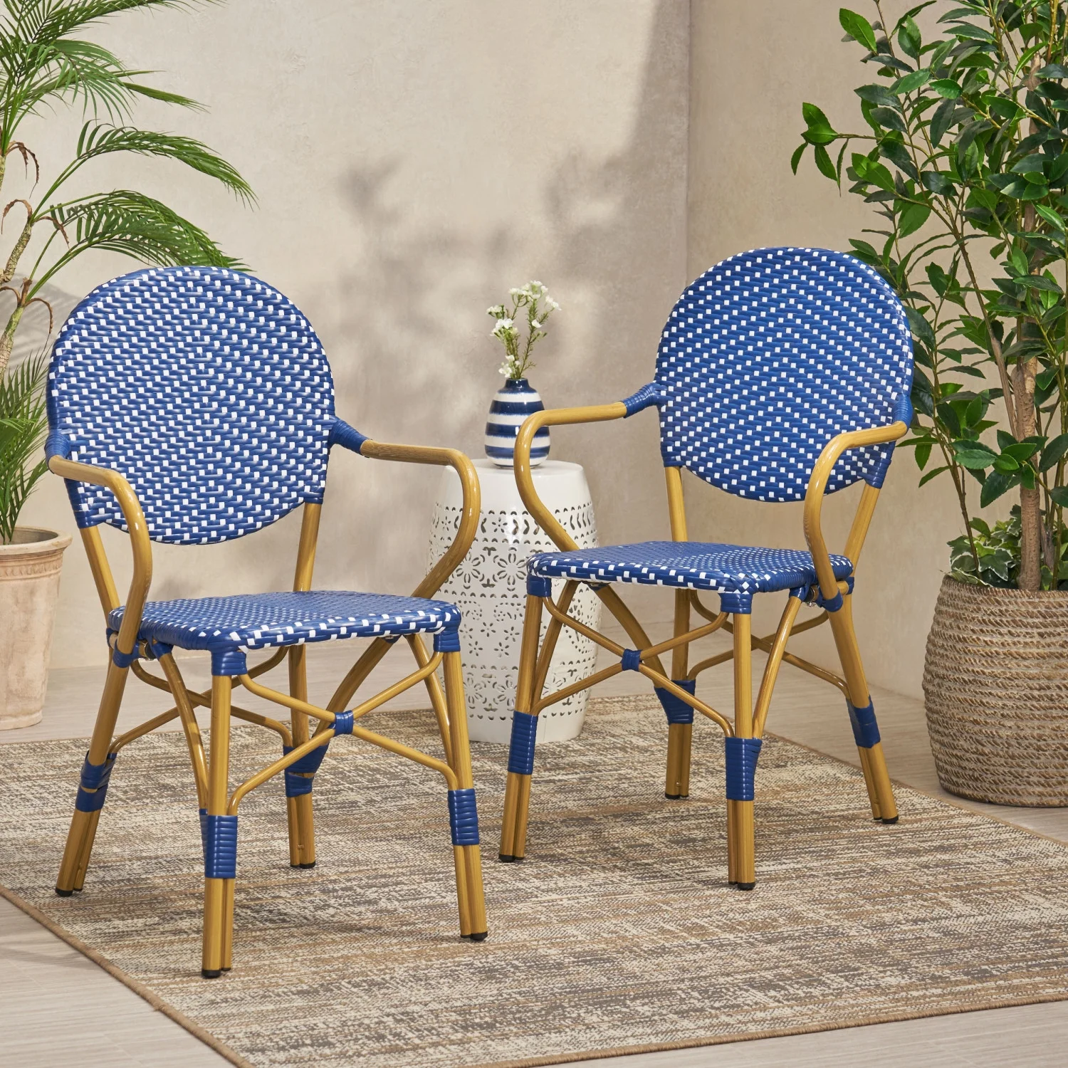 Stylish and Elegant French Bistro Chair by Paul - Durable and Comfortable Metal Chair for Indoor and Outdoor Use - Classic Seating for Home or Restaurant Spaces