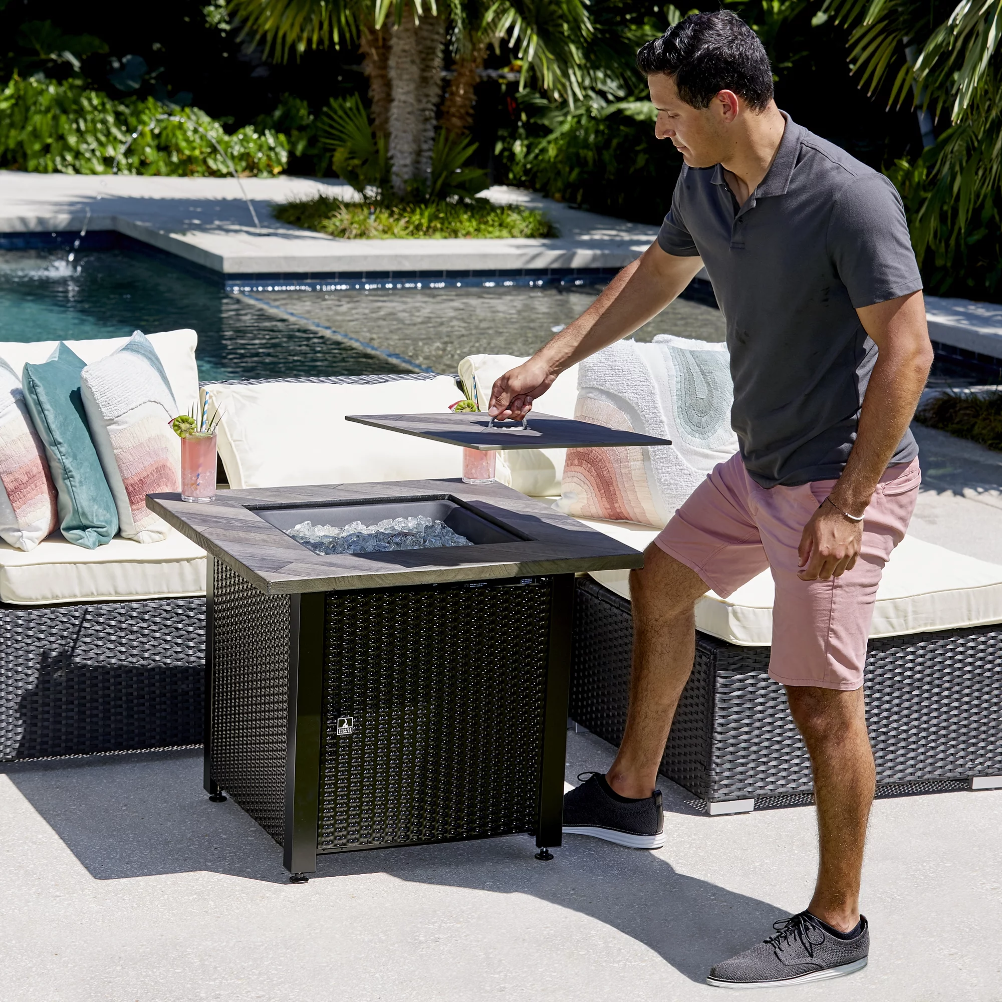 Endless Summer - The Olivia 30 Inch Square Gas Fire Table