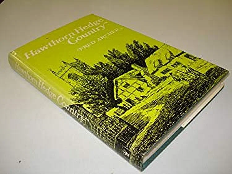 Pre-Owned Hawthorn Hedge Country 9780340125922 Used