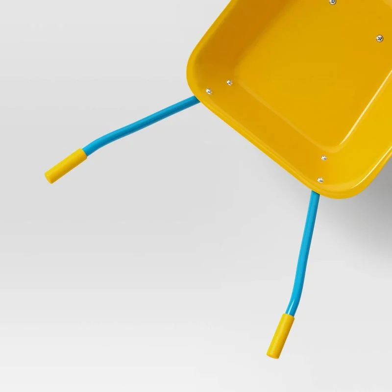 ZAJ Children's gardening wheelbarrow for transporting mulch, gravel, sand or small plants, made of metal.