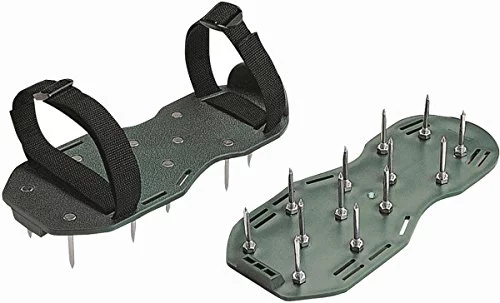 9215 Green Giant Spiked Aerator Shoes