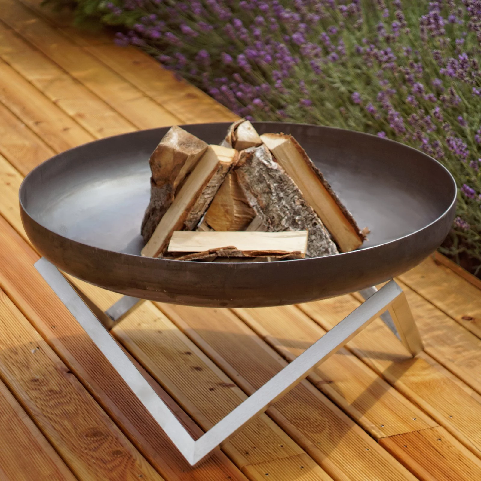 Curonian Z630Memel Solid Steel Fire Pit Memel - Medium