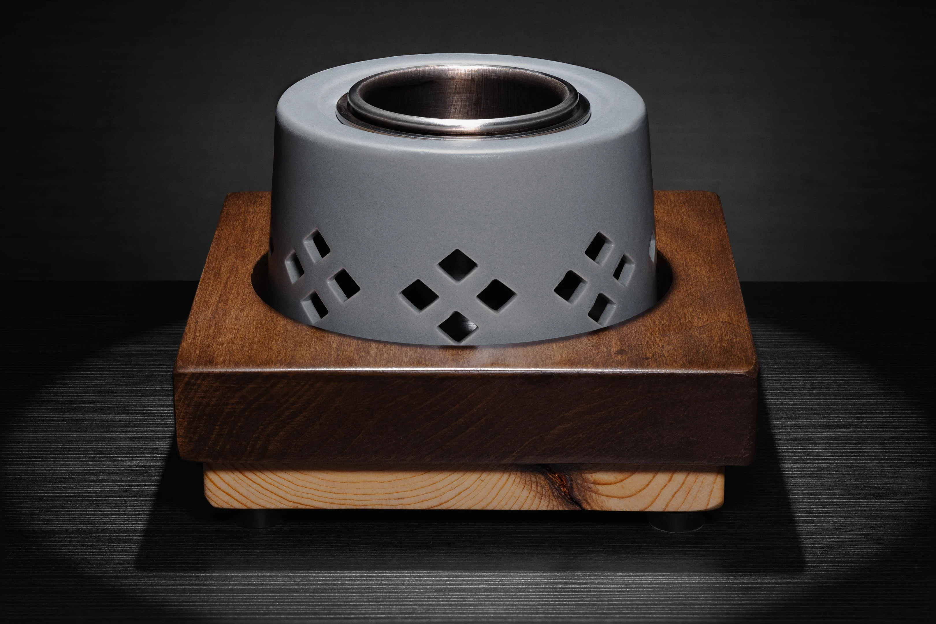 Flaming S'mores Decorative Firepit and Stand