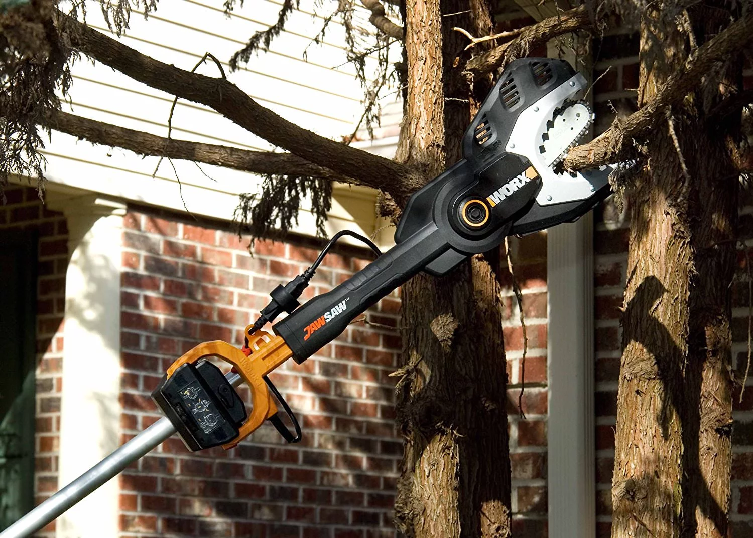 Worx WG308 5 Amp 4 in. JawSaw Electric Chain Saw with Extension Pole