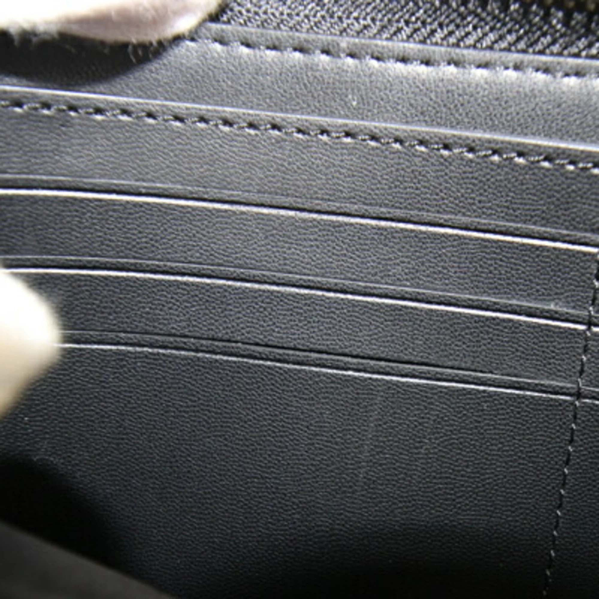 Pre-Owned Kate Spade Round Long Wallet Jackson WLRU5833 Black Leather Women's KATE SPADE (Like New)