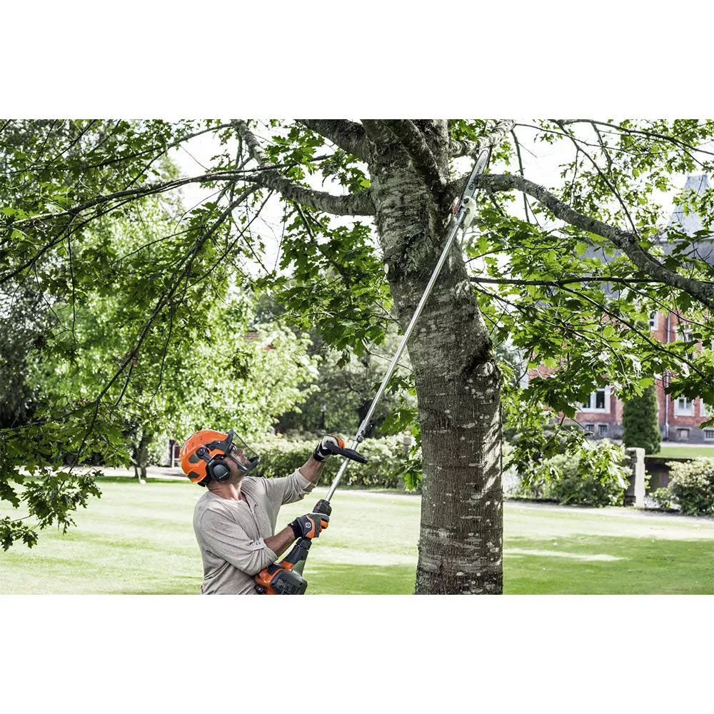 Husqvarna 970545001 330LK 28CC 20in. Gasoline Straight Detachable Shaft Trimmer