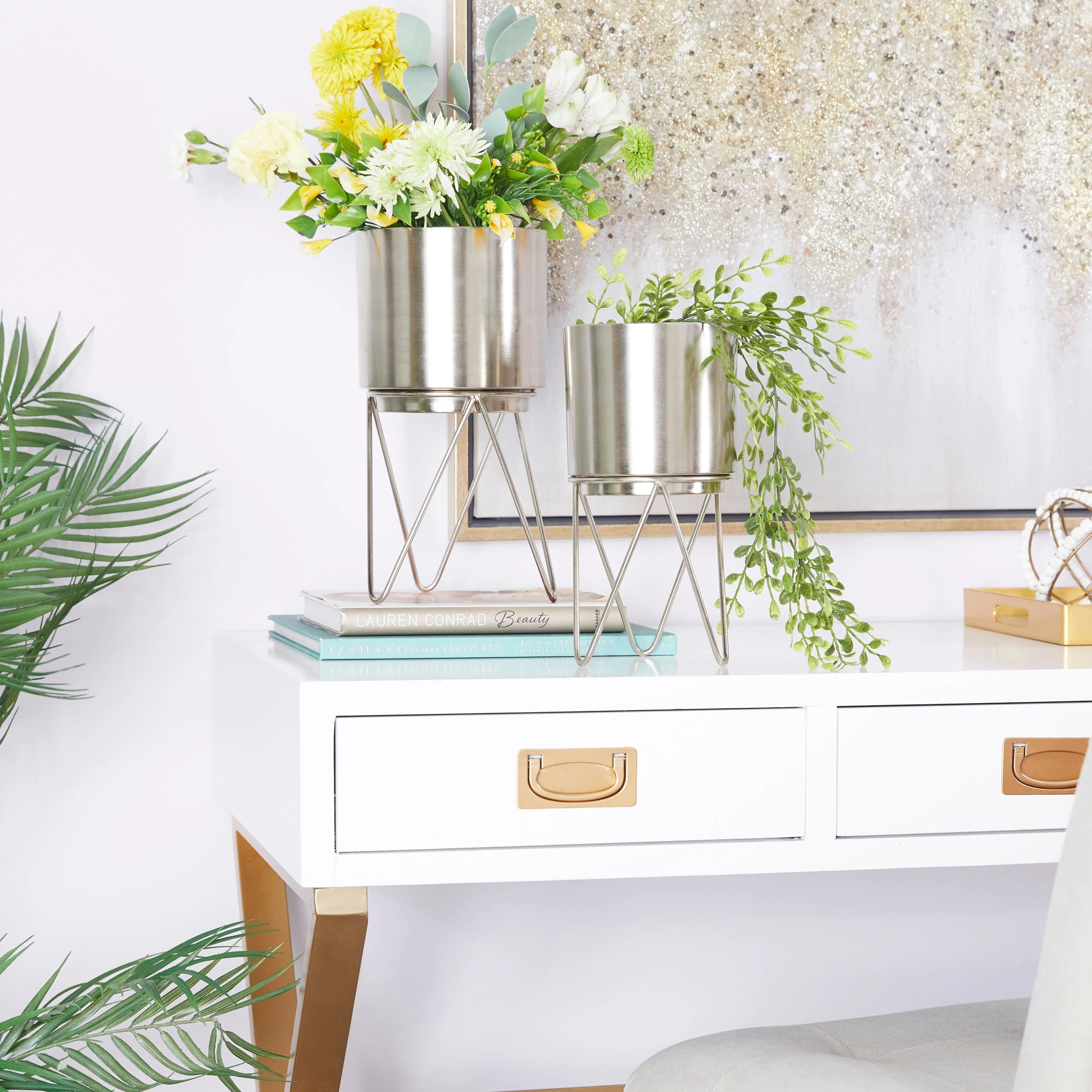 CosmoLiving by Cosmopolitan  Metal Modern Planter (Set of 2) - S/2 12