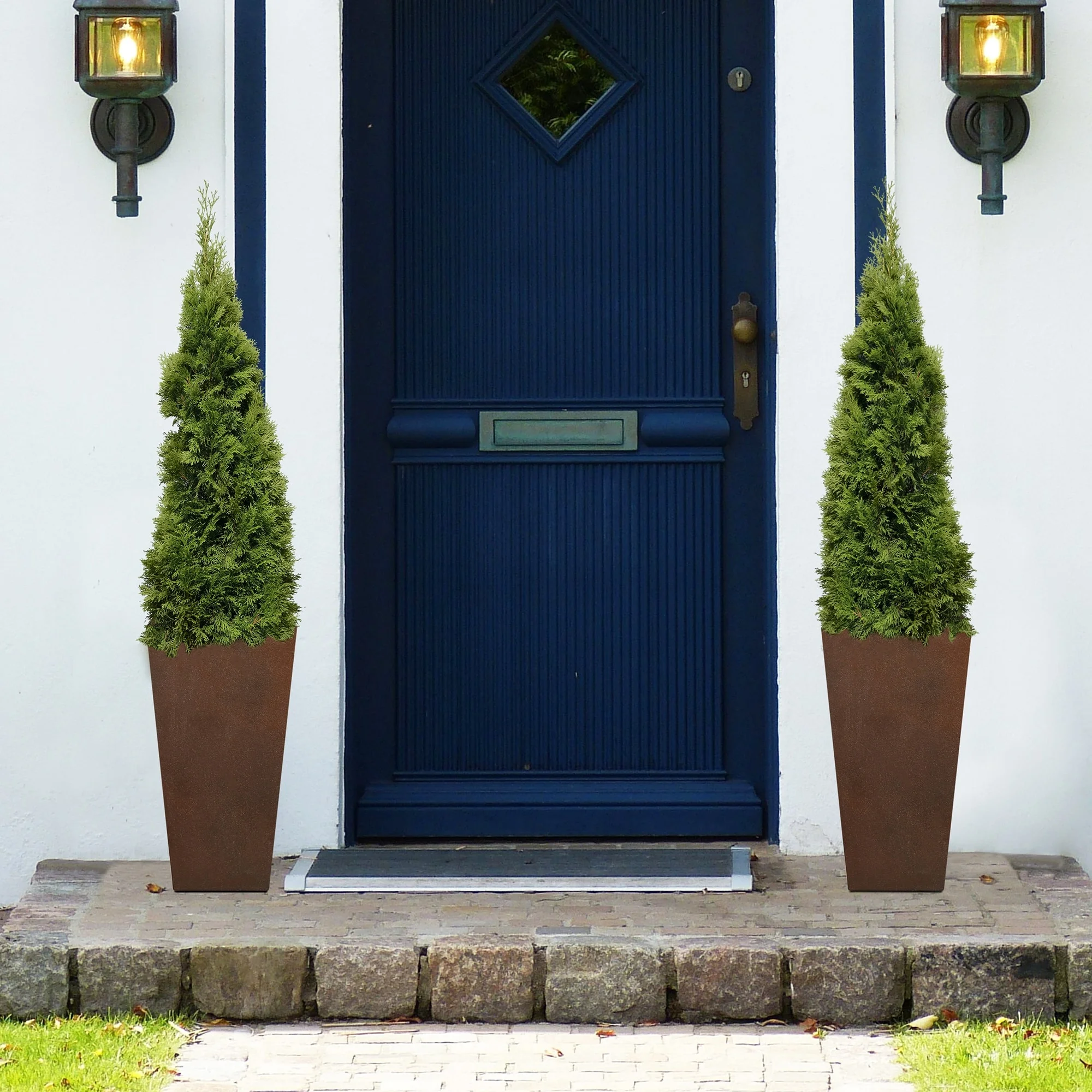 Havenside Home Rustic Brown Handcrafted Medium Angled Planter by  - 18.5