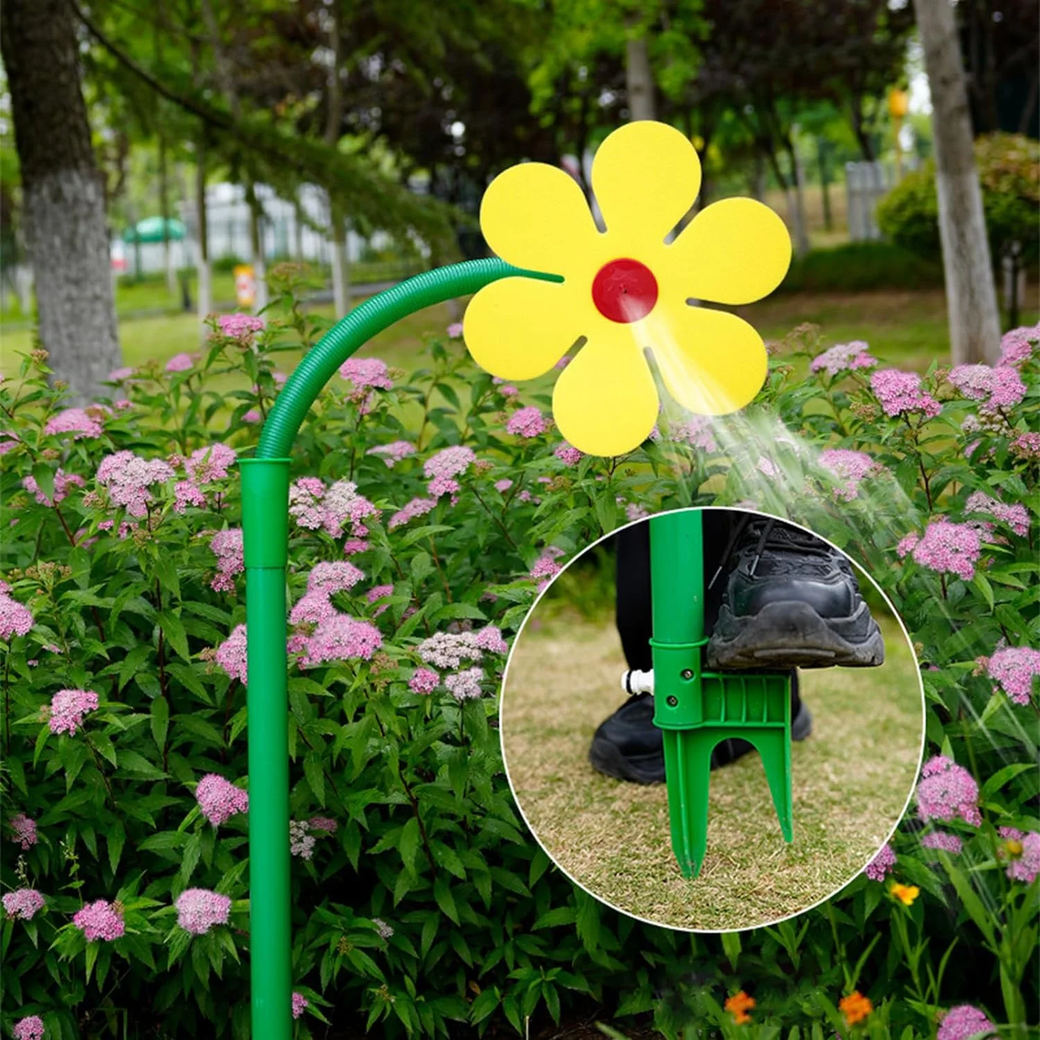 Crazy Dancing Flower Water Sprinkler, Funny Sun Flower Dancing Daisy Yard Lawn Sprinkler, Garden Dancing Crazy Sunflower Sprinkler Stake Watering Sprinkler Sprayer Irrigation Tool