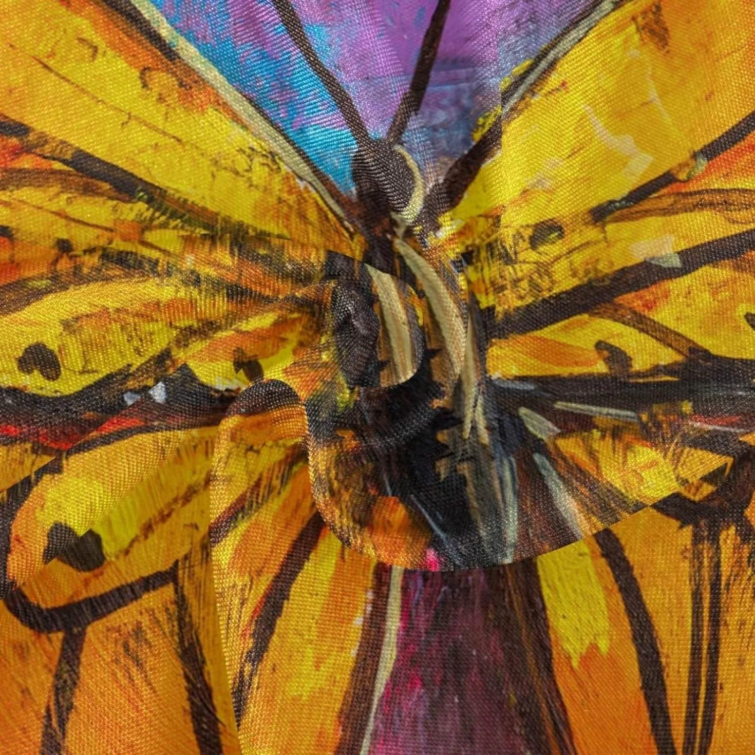 Dreamtimes Monarch Butterfly Tablecloth Durable 60 Inch Round Table Cloth Waterproof Stain Proof Camping Tablecloths for Outdoor Picnic Family Dinner Restaurant Decoration