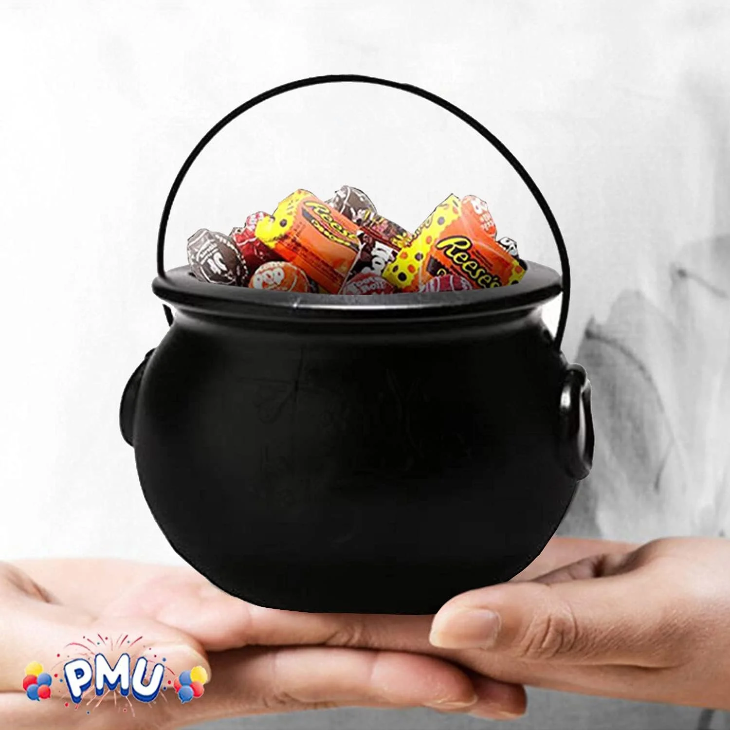 Cauldron - Cauldron Plastic Pot & Bucket - Party Favors & Supplies - Perfect Kitchen & Home Décor - Candy Holder For Kids, 6 Inch Black, (3/Pkg) Pkg/1