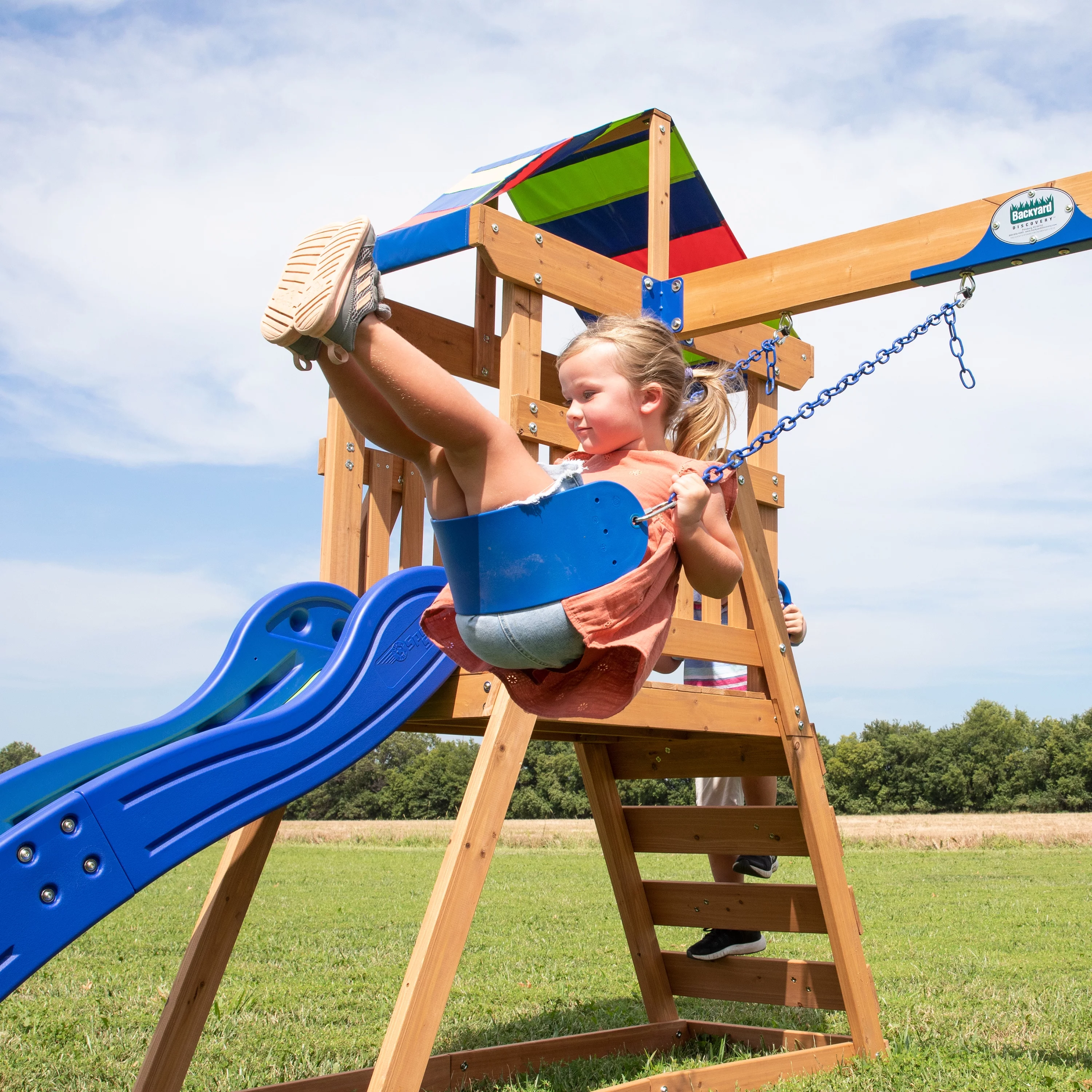 Backyard Discovery Briarcliff Swing Set